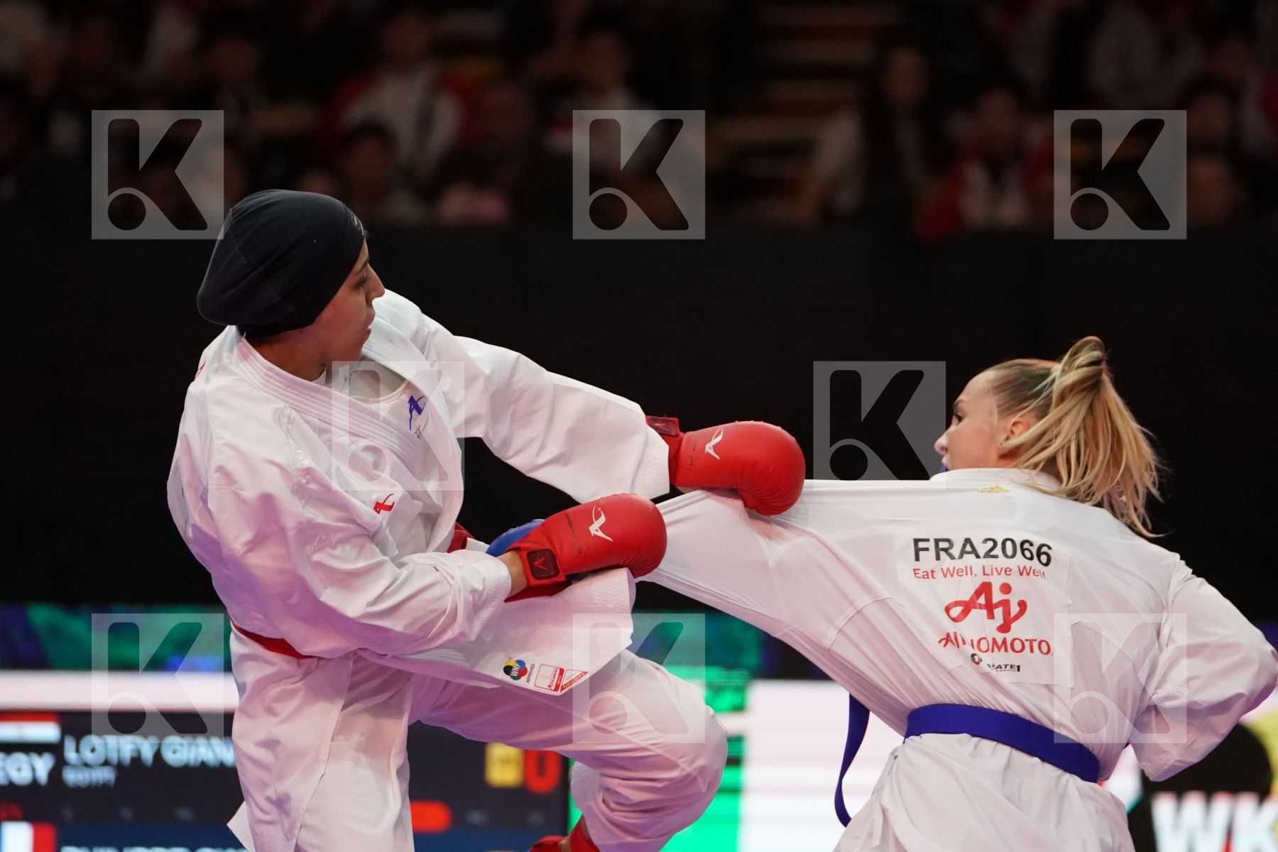 LOTFY GIANA (EGYPT) VS PHILIPPE GWENDOLINE (FRANCE) in Senior Kumite -61 Kg - Gold bout
