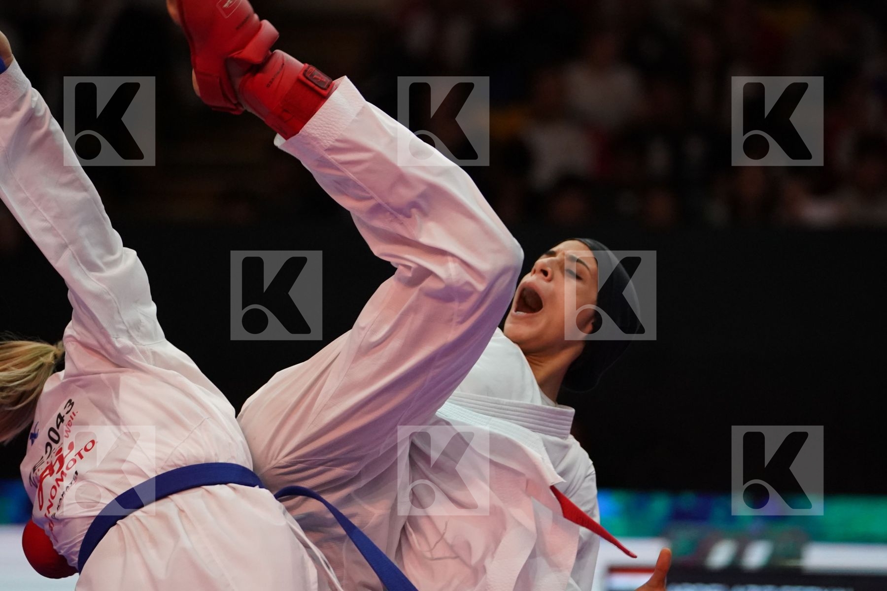 ABDELAZIZ FERYAL (EGYPT) VS ZARETSKA IRINA (AZERBAIJAN) in Senior Kumite -68 Kg - Gold bout
