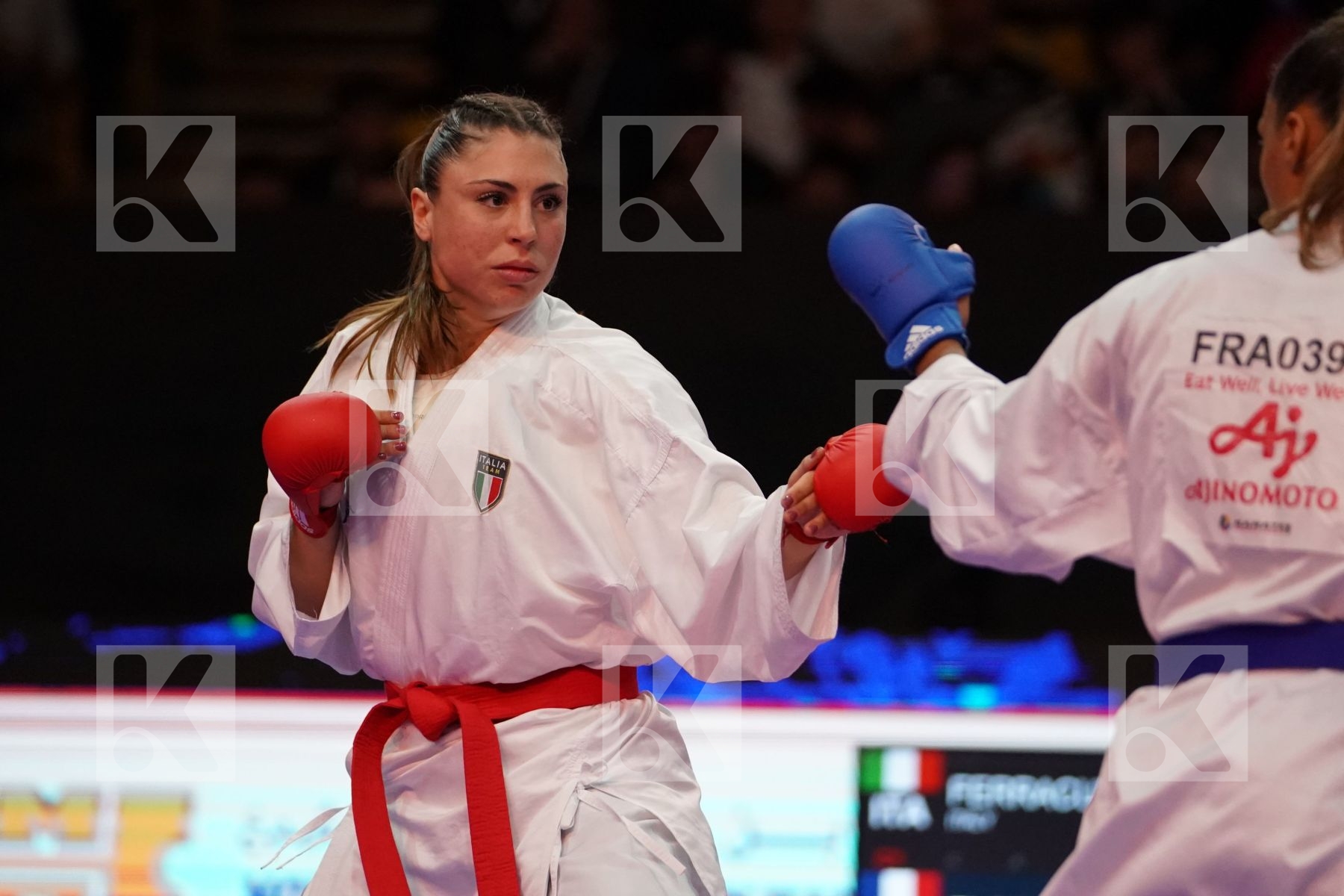 FERRACUTI CLIO (ITALY) VS FLORENTIN ANNE LAURE (FRANCE) in Senior Kumite 68+ Kg - Gold bout