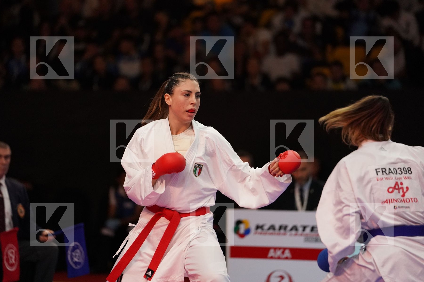 FERRACUTI CLIO (ITALY) VS FLORENTIN ANNE LAURE (FRANCE) in Senior Kumite 68+ Kg - Gold bout