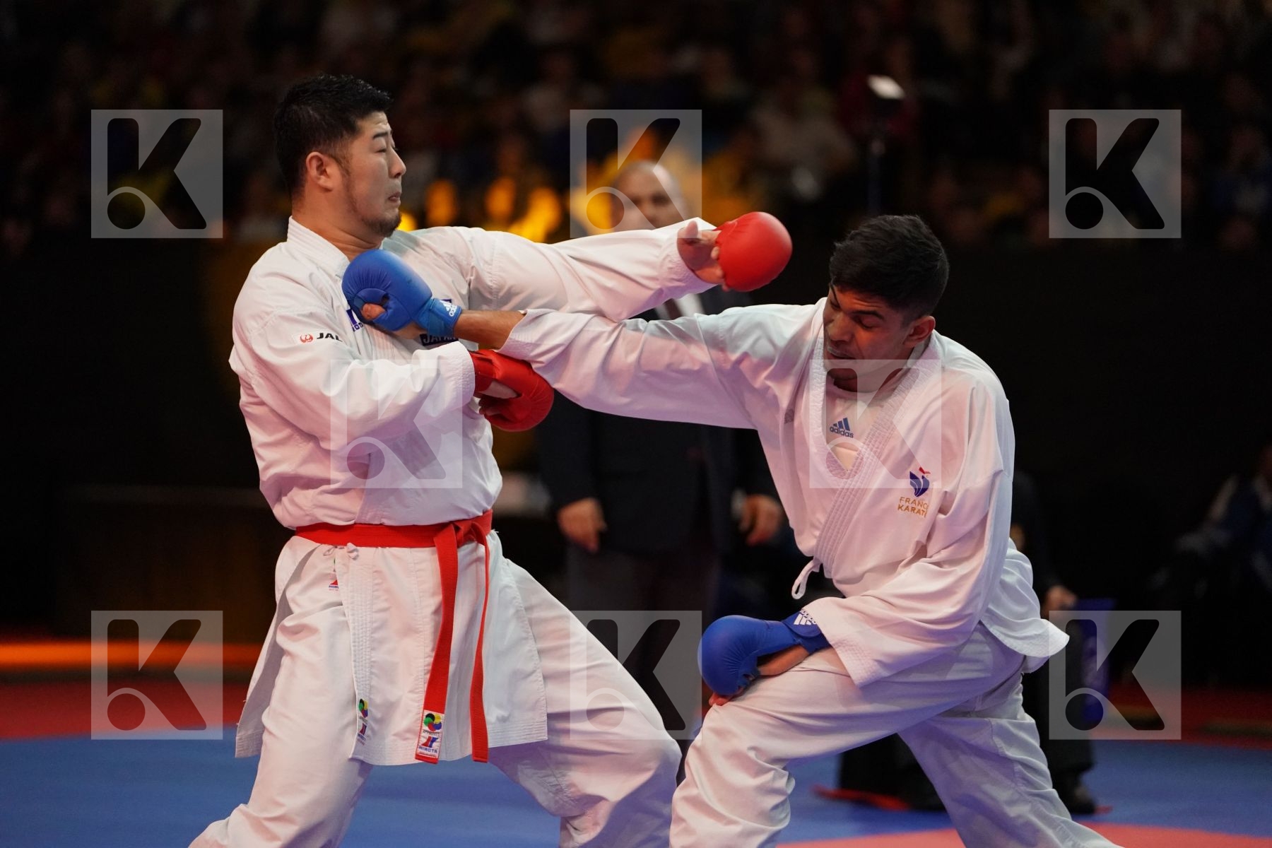 KAGAWA HIDEYOSHI (JAPAN) VS FILALI MEHDI (FRANCE) in Senior Kumite 84+ Kg - Gold bout