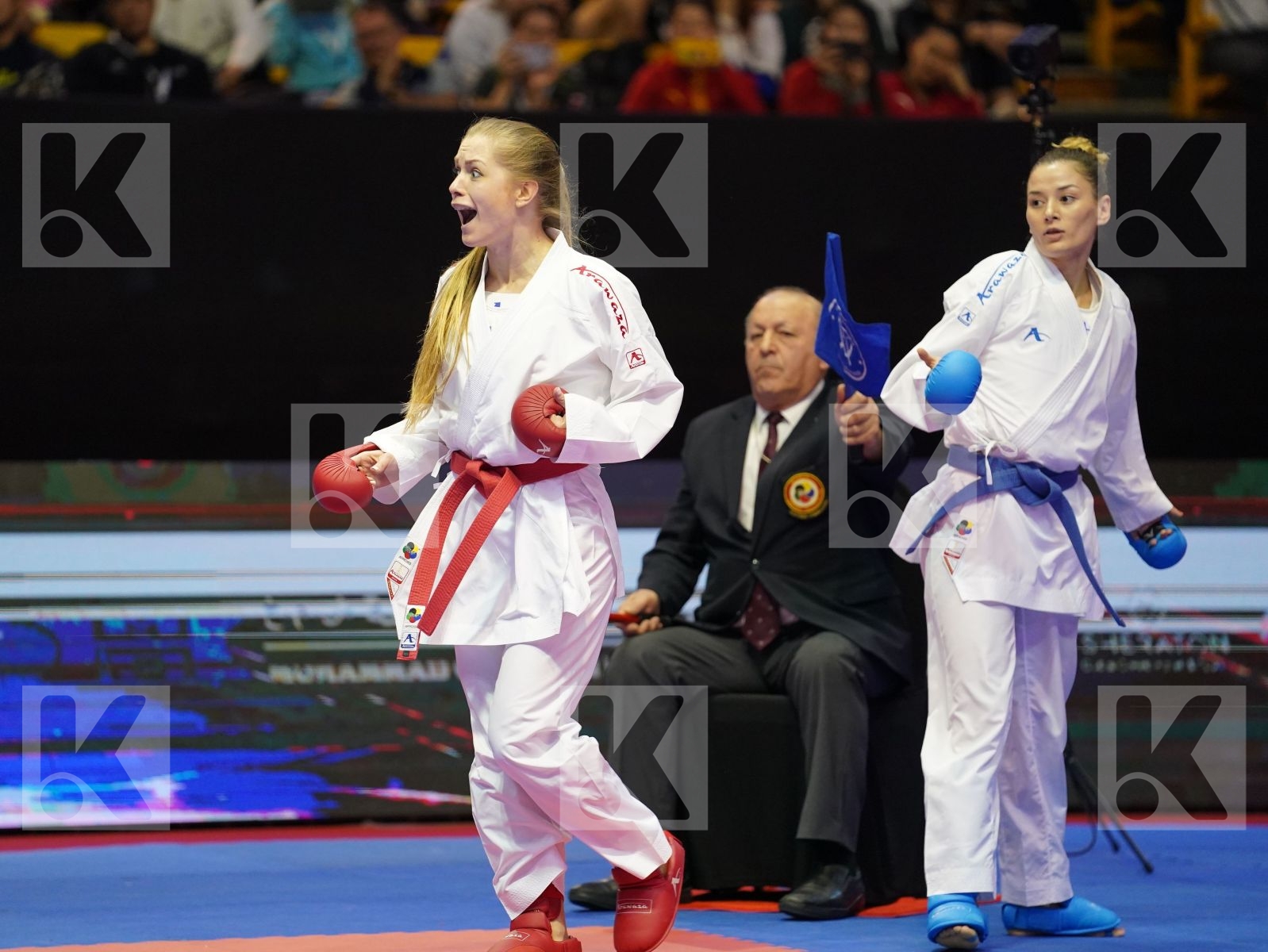 BANASZCZYK DOROTA (Poland) vs YAKAN TUBA (Turkey) in Senior Kumite -55 Kg - Bronze bout