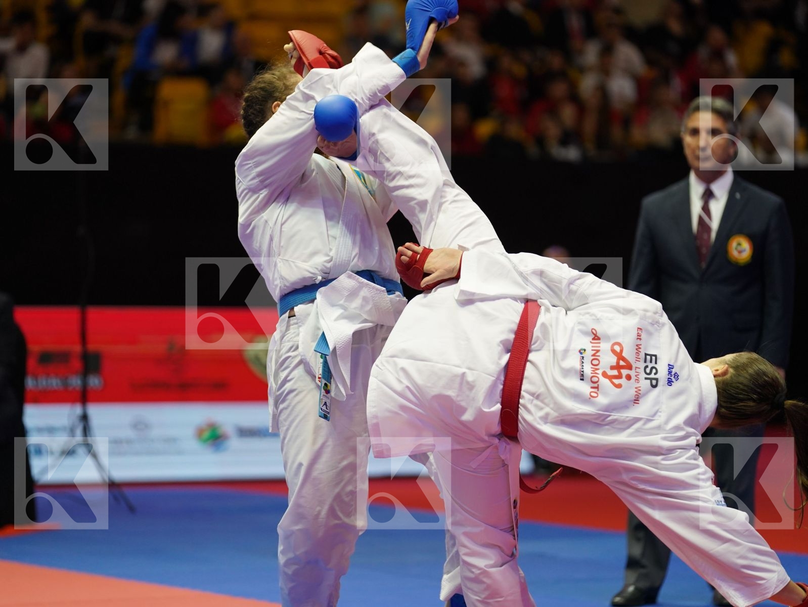 PALACIO GONZALEZ LAURA (Spain) vs BERULTSEVA SOFYA (Kazakhstan) in Senior Kumite 68+ Kg - Bronze bout