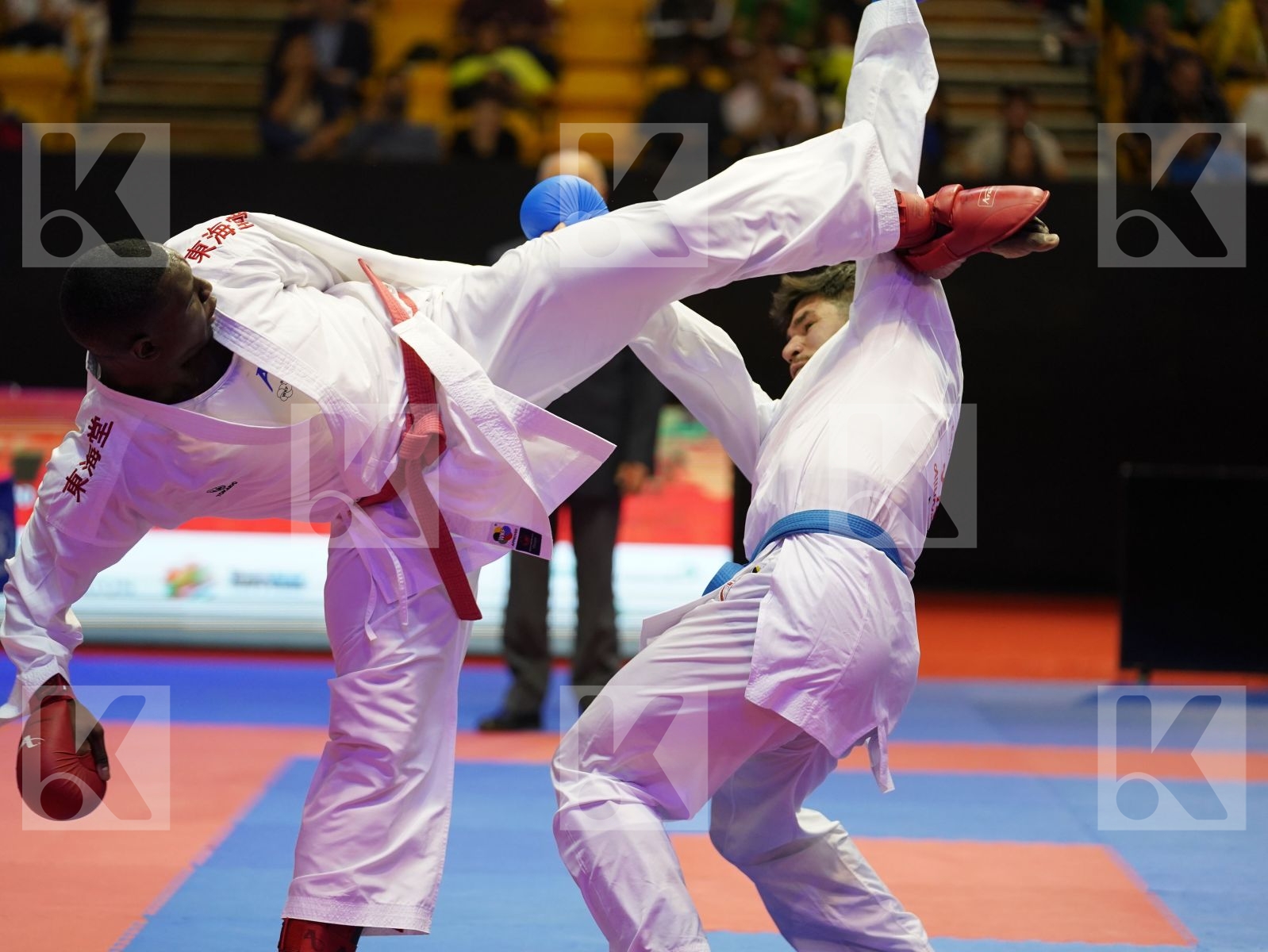 HAMEDI TAREG (Saudi Arabia) vs ROJAS RODRIGO (Chile) in Senior Kumite 84+ Kg - Bronze bout