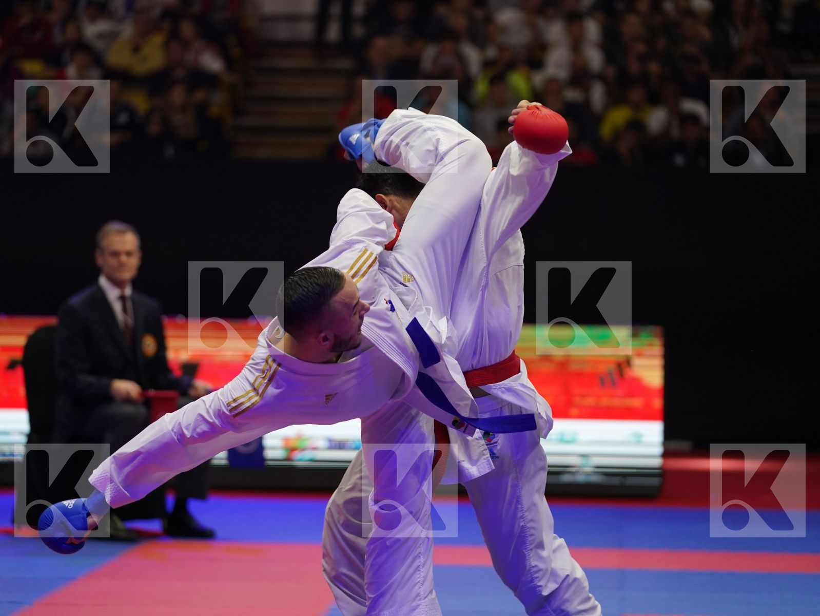 FIGUEIRA VINICIUS (Brasil) vs DACOSTA STEVEN (France) in Senior Kumite -67 Kg - Gold bout