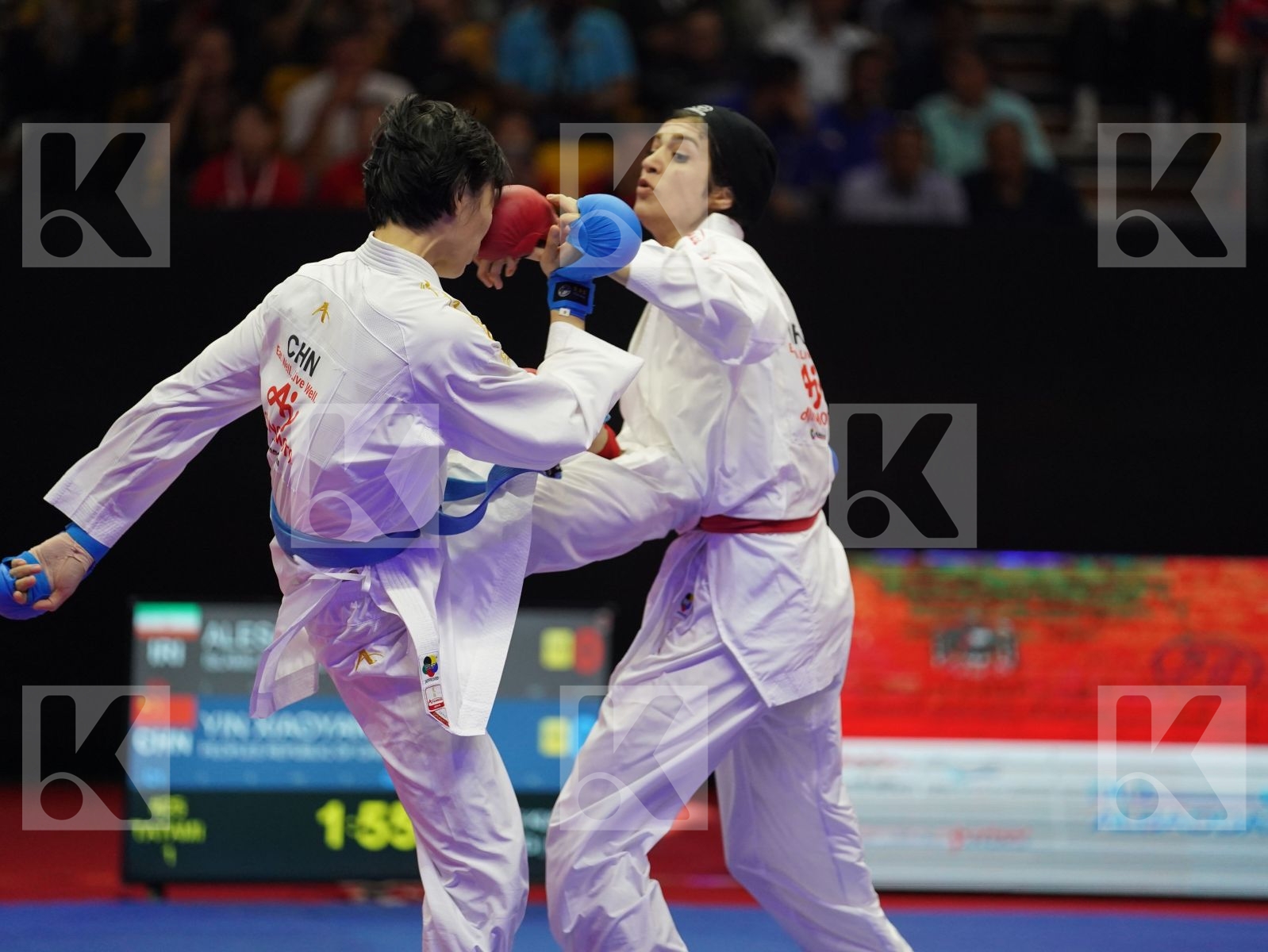 ALESAADI SHIMA (Iran) vs YIN XIAOYAN (China) in Senior Kumite -61 Kg - Gold bout