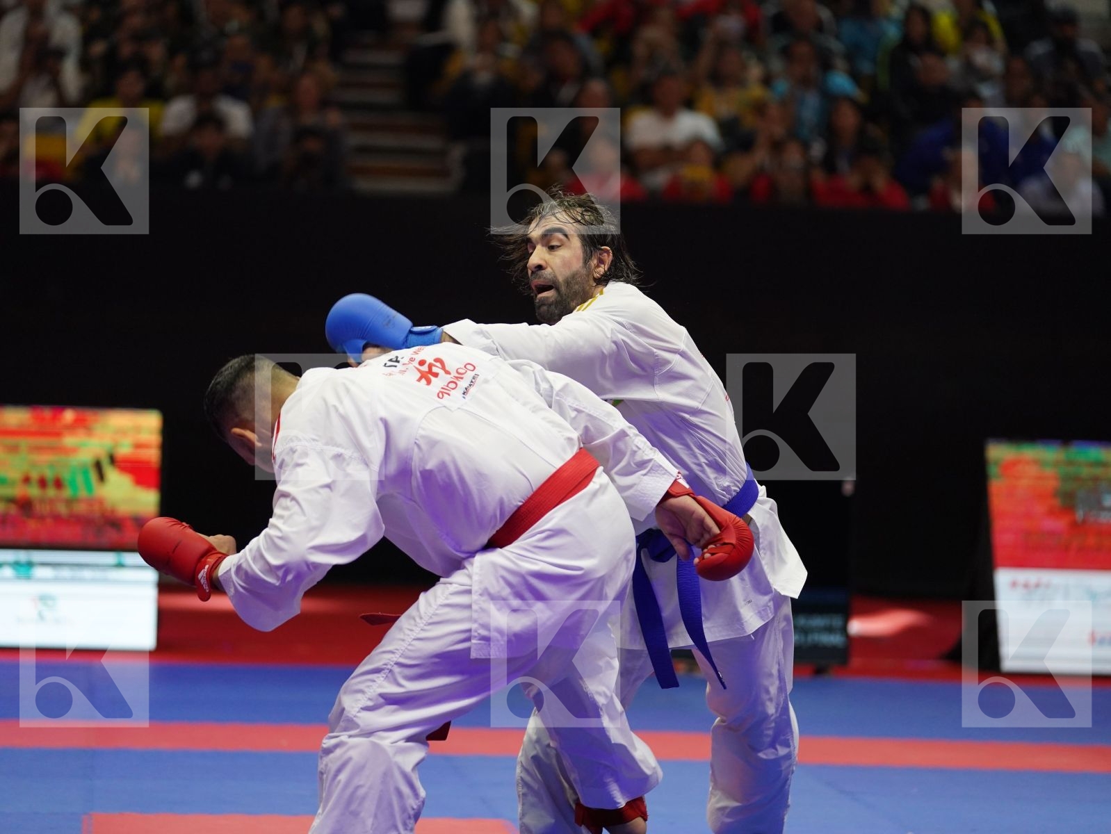 BUSA LUIGI (Italy) vs AGHAYEV RAFAEL (Azerbaijan) in Senior Kumite -75 Kg - Gold bout