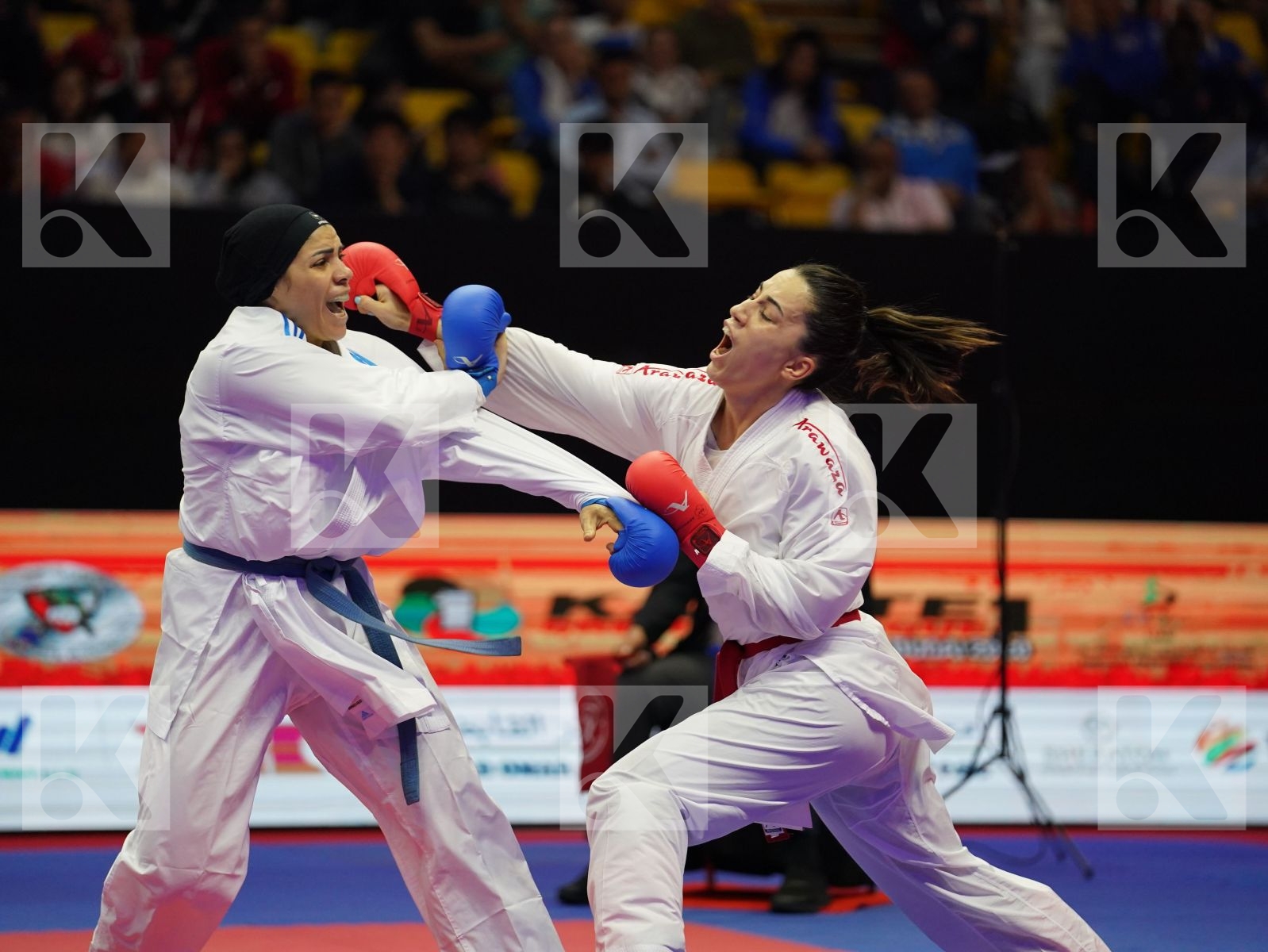HOCAOGLU AKYOL MELTEM (Turkey) vs ABOUEL YAZED SHYMAA (Egypt) in Senior Kumite 68+ Kg - Gold bout
