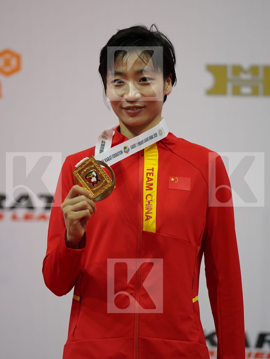 YIN XIAOYAN (China) during podium ceremony