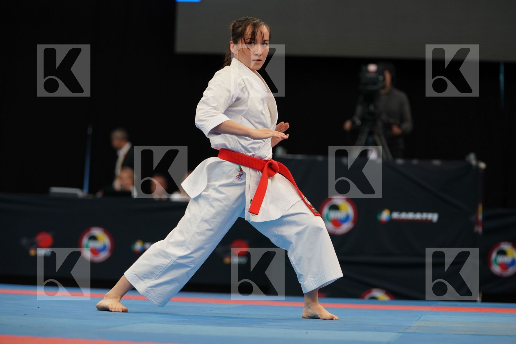 Anan Female kata Hong kong Tung Yee yin