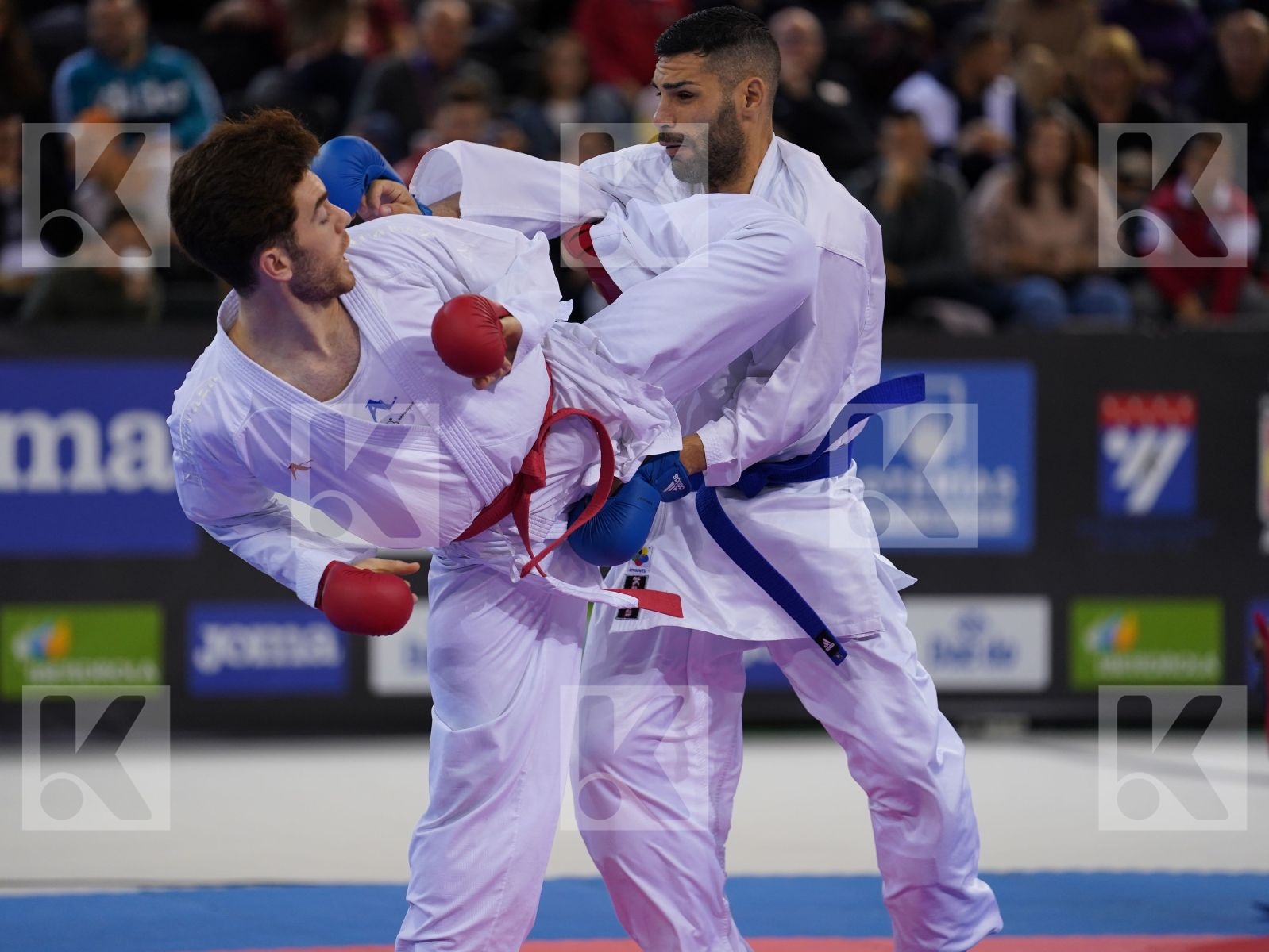 BUSA LUIGI (ITALY) vs ASIABARI ALI ASGHAR (ISLAMIC REPUBLIC OF IRAN) in Senior Kumite -75 Kg - Bronze bout
