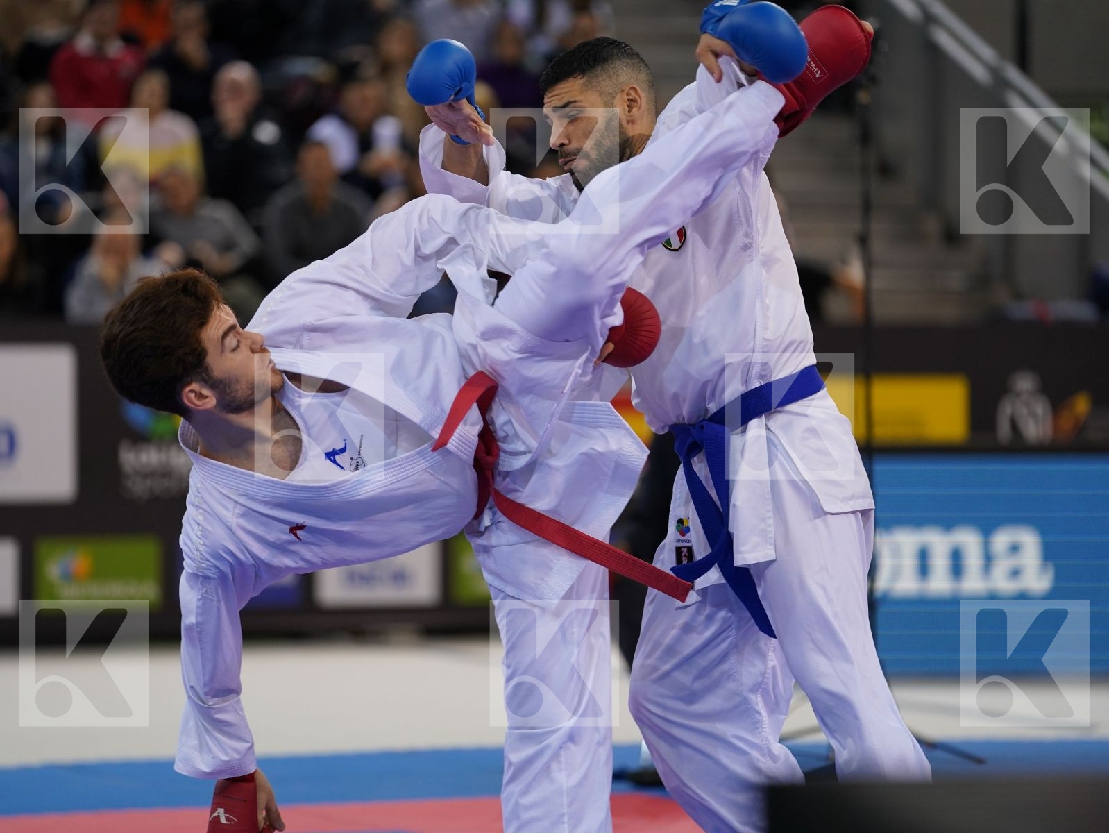 BUSA LUIGI (ITALY) vs ASIABARI ALI ASGHAR (ISLAMIC REPUBLIC OF IRAN) in Senior Kumite -75 Kg - Bronze bout