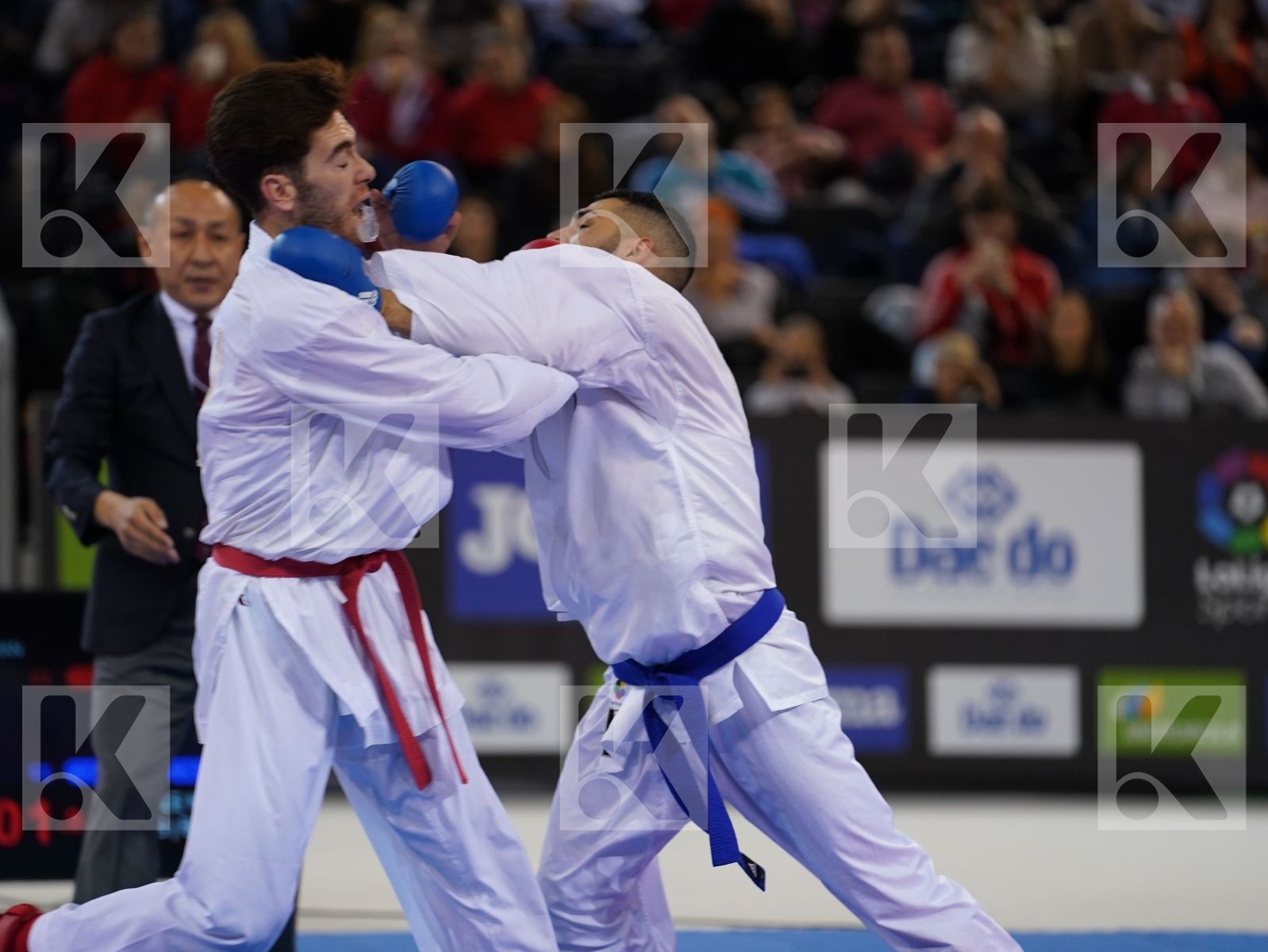 BUSA LUIGI (ITALY) vs ASIABARI ALI ASGHAR (ISLAMIC REPUBLIC OF IRAN) in Senior Kumite -75 Kg - Bronze bout
