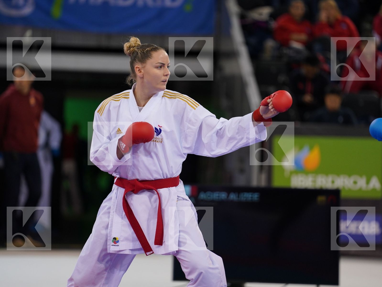 AGIER ALIZEE (FRANCE) vs QUIRICI ELENA (SWITZERLAND) in Senior Kumite -68 Kg - Bronze bout