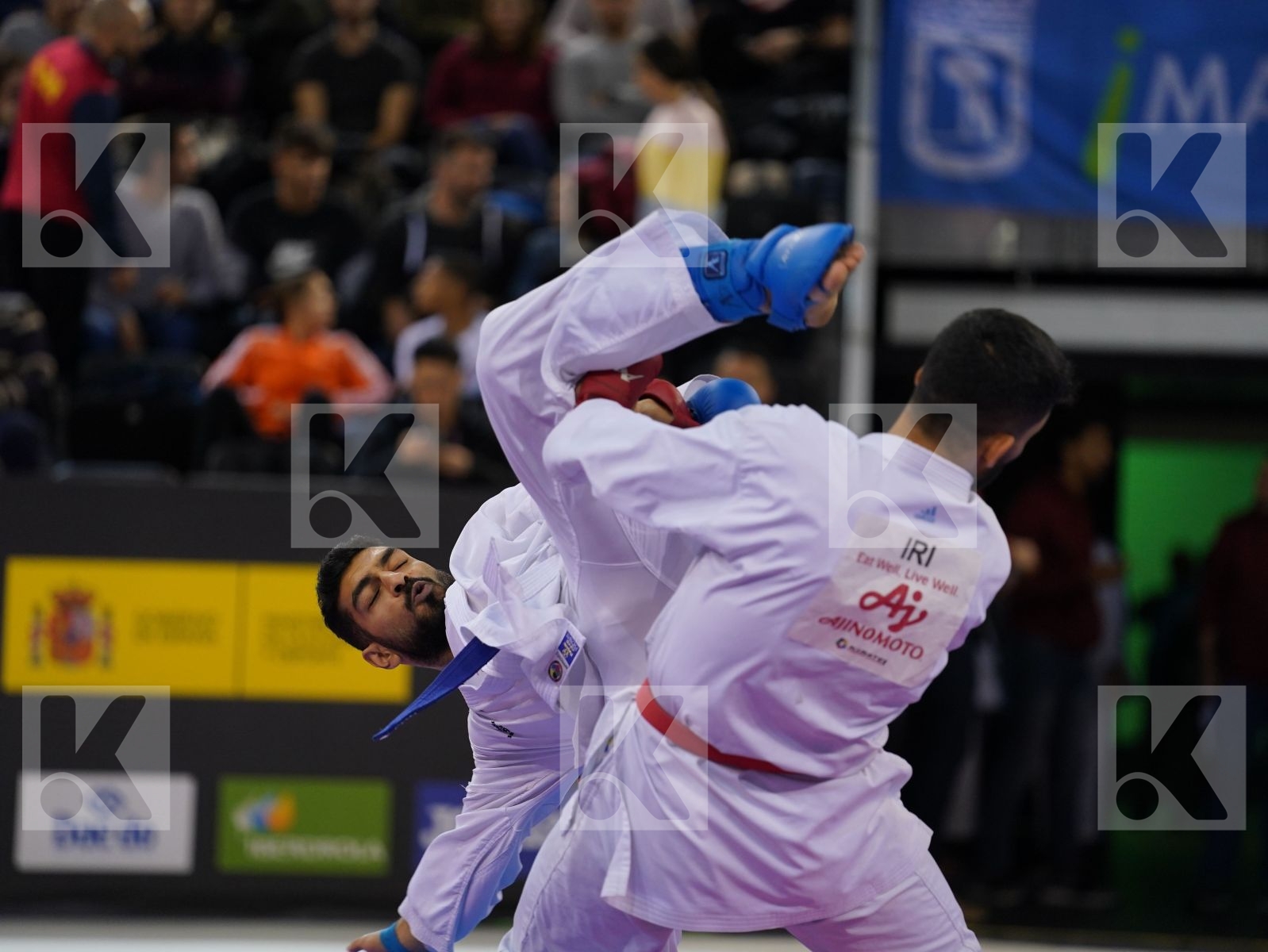 ASHOURI GARMJANI MAHDI (ISLAMIC REPUBLIC OF IRAN) vs ABAZARI SALEH (ISLAMIC REPUBLIC OF IRAN) in Senior Kumite 84+ Kg - Bronze bout