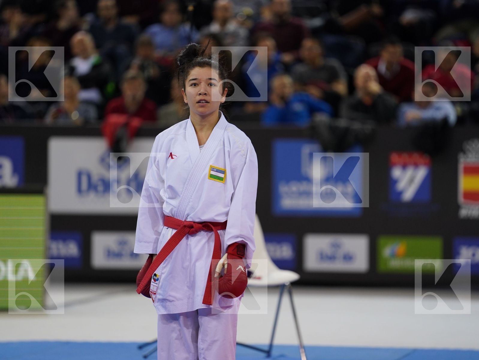 BABAEVA BAKHRINISO (UZBEKISTAN) vs OZCELIK ARAPOGLU SERAP (TURKEY) in Senior Kumite -50 Kg - Gold bout
