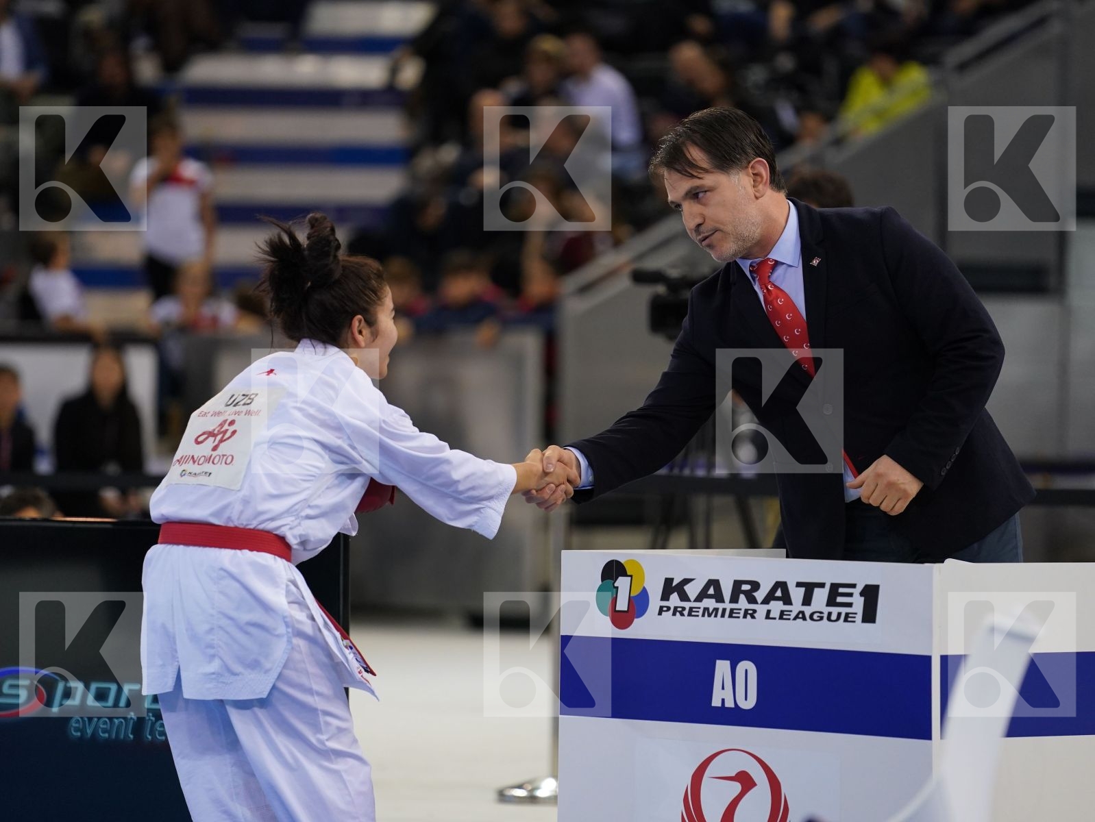 BABAEVA BAKHRINISO (UZBEKISTAN) vs OZCELIK ARAPOGLU SERAP (TURKEY) in Senior Kumite -50 Kg - Gold bout