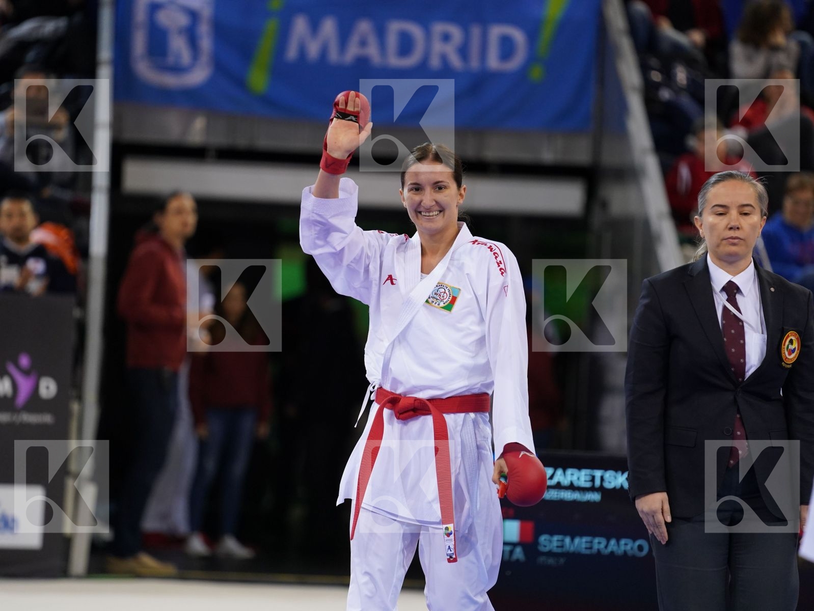 ZARETSKA IRINA (AZERBAIJAN) vs SEMERARO SILVIA (ITALY) in Senior Kumite -68 Kg - Gold bout