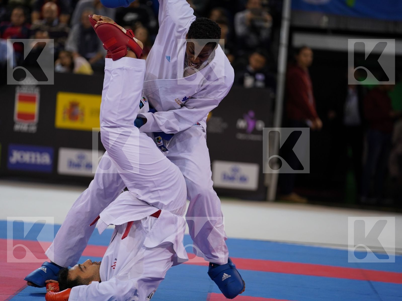 GANJZADEH SAJAD (ISLAMIC REPUBLIC OF IRAN) vs JACQUET DNYLSON (FRANCE) in Senior Kumite 84+ Kg - Gold bout