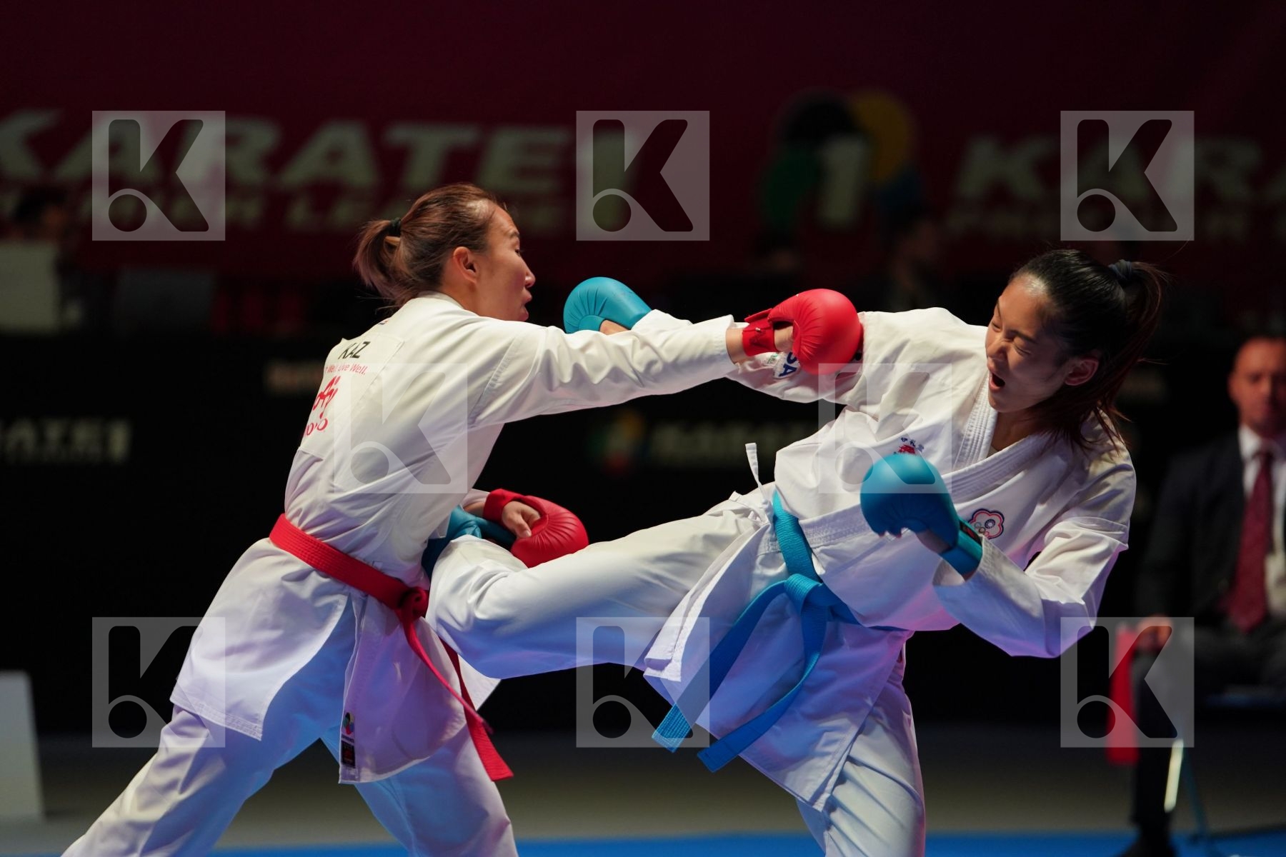 SERIKOVA ASSEL (KAZAKHSTAN) vs WEN TZU-YUN (CHINESE TAIPEI) in Senior Kumite -55 Kg - Bronze bout