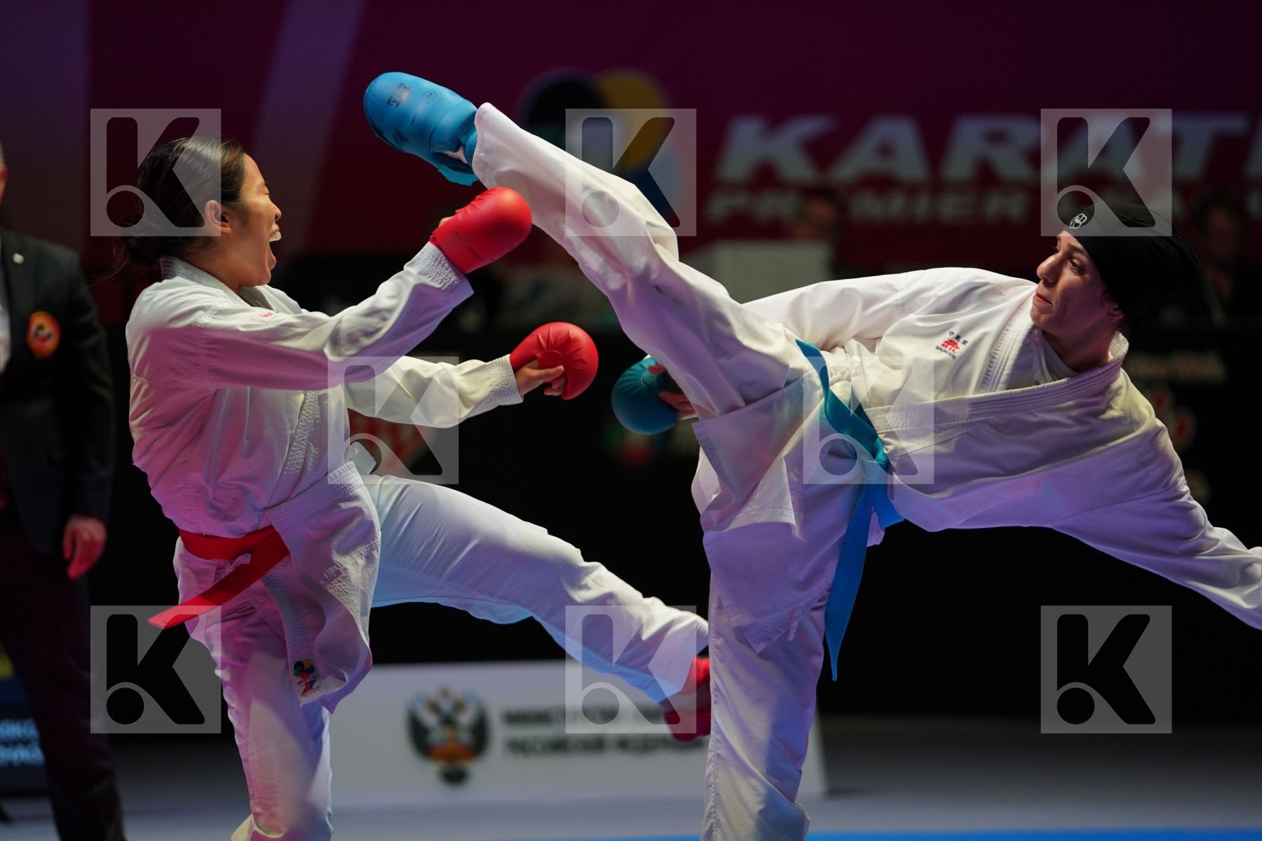 AKAMURA SHIORI (JAPAN) vs KHAKSAR TARAVAT (IRAN) in Senior Kumite -55 Kg - Bronze bout