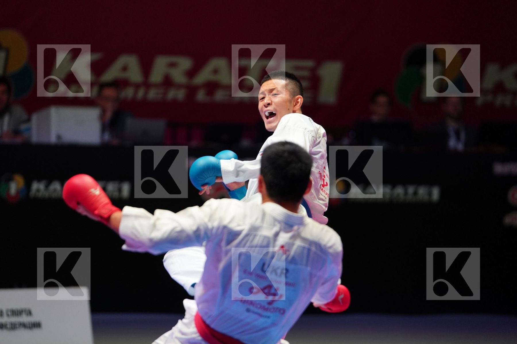 PAK HNAT (UKRAINE) vs FUNAHASHI MASAMICHI (JAPAN) in Senior Kumite -67 Kg - Bronze bout