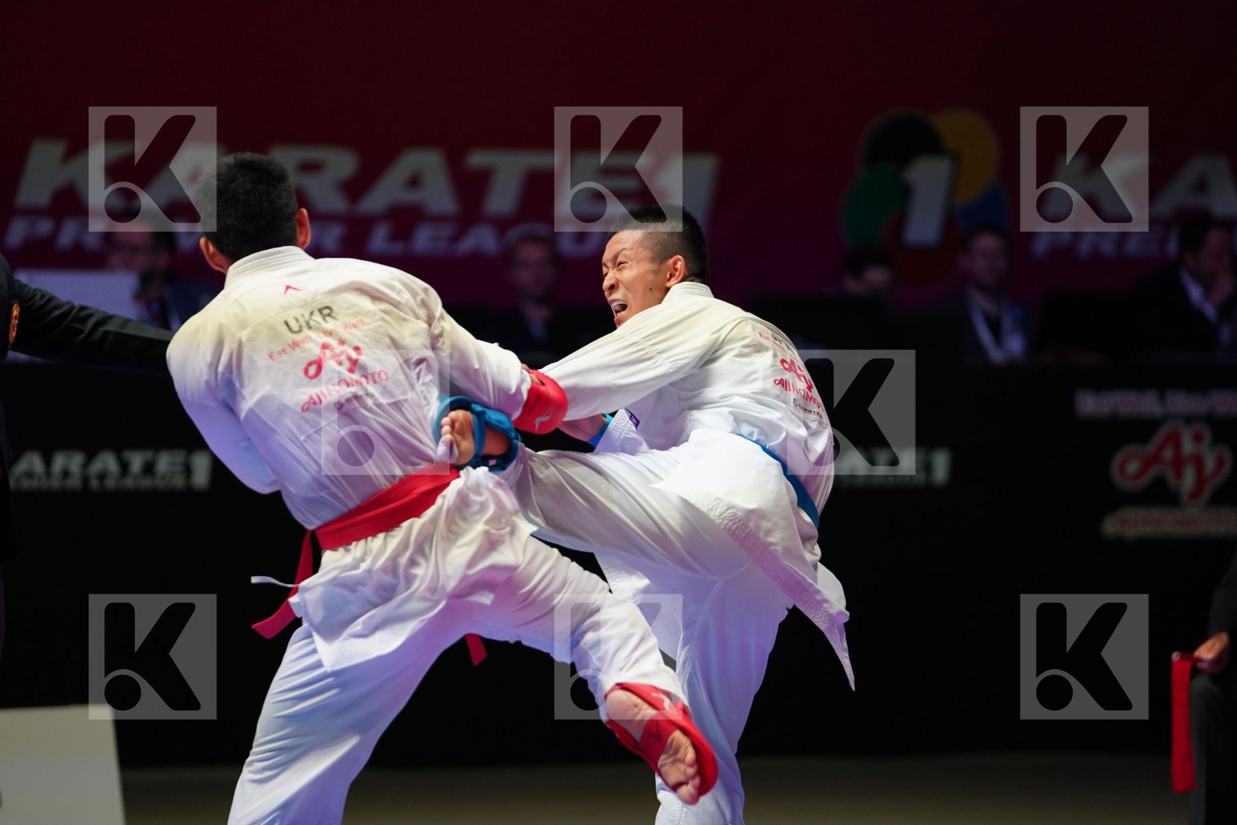 PAK HNAT (UKRAINE) vs FUNAHASHI MASAMICHI (JAPAN) in Senior Kumite -67 Kg - Bronze bout