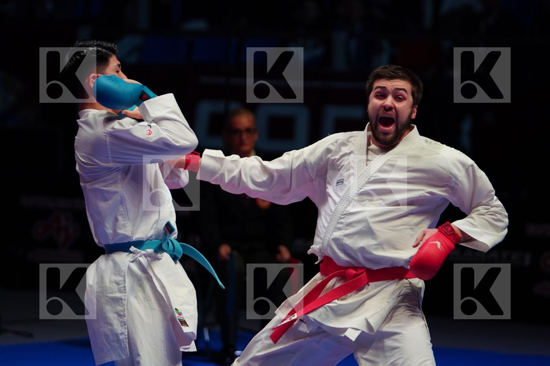 DENISENKO DENIS (RUSSIAN FEDERATION) vs SHIMADA RIKITO (JAPAN) in Senior Kumite -84 Kg - Bronze bout