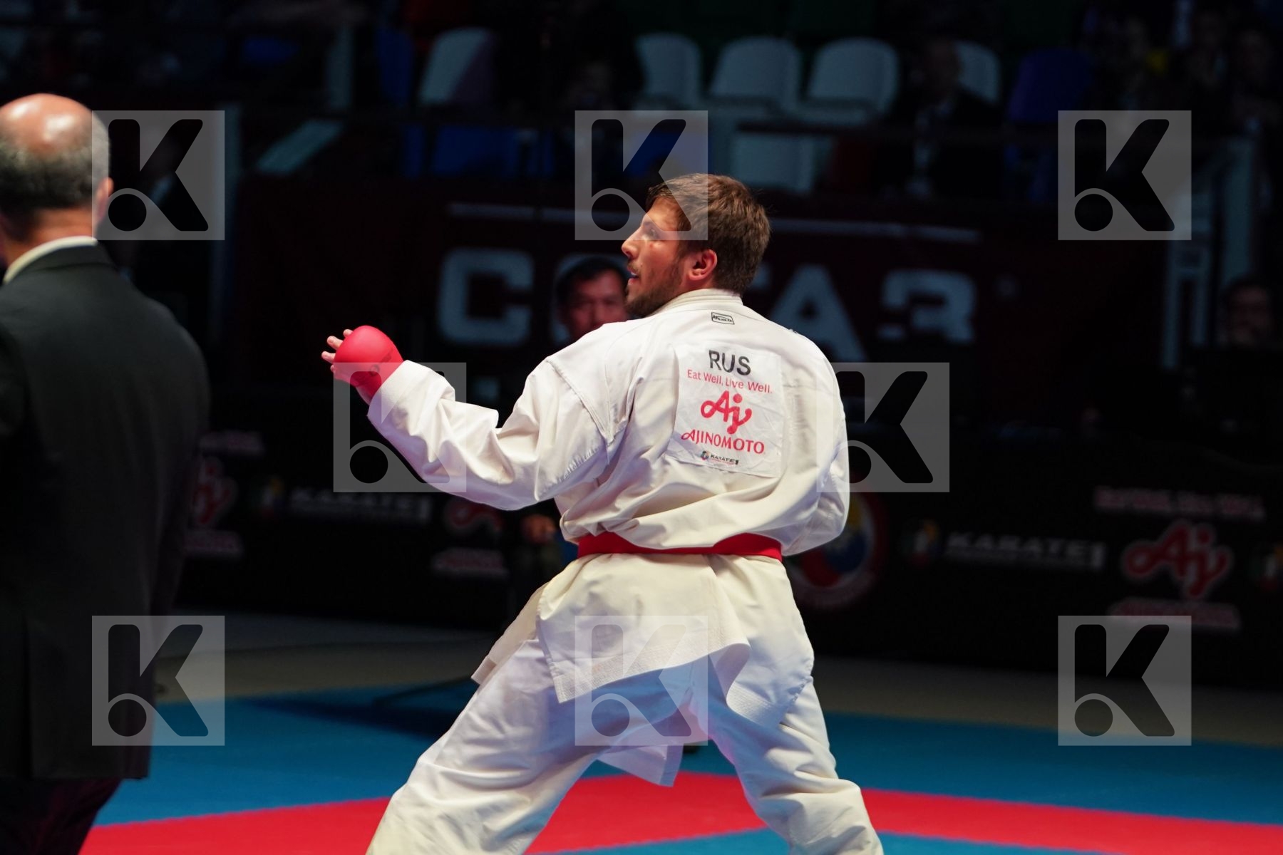 ANTOKHII VASILII (RUSSIAN FEDERATION) vs HORNE JONATHAN (GERMANY) in Senior Kumite 84+ Kg - Bronze bout