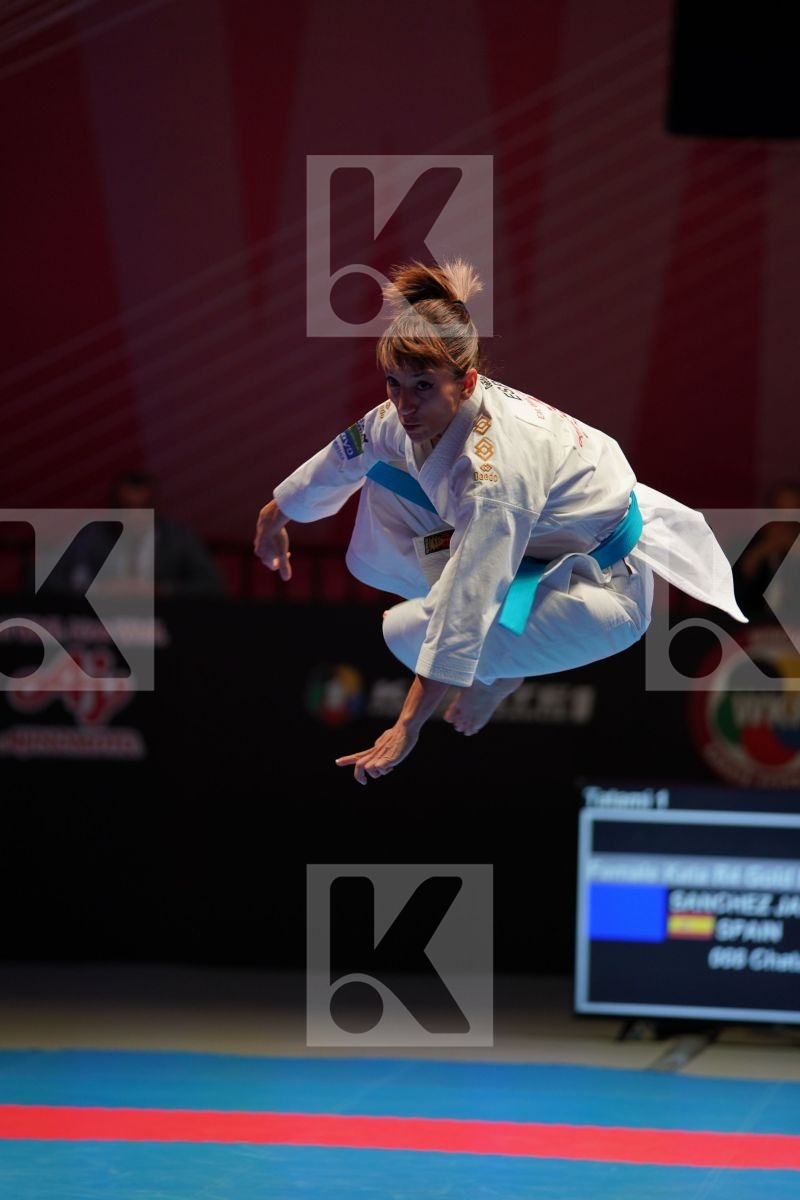 SANCHEZ JAIME SANDRA (SPAIN) in Senior Female Kata - Gold bout
