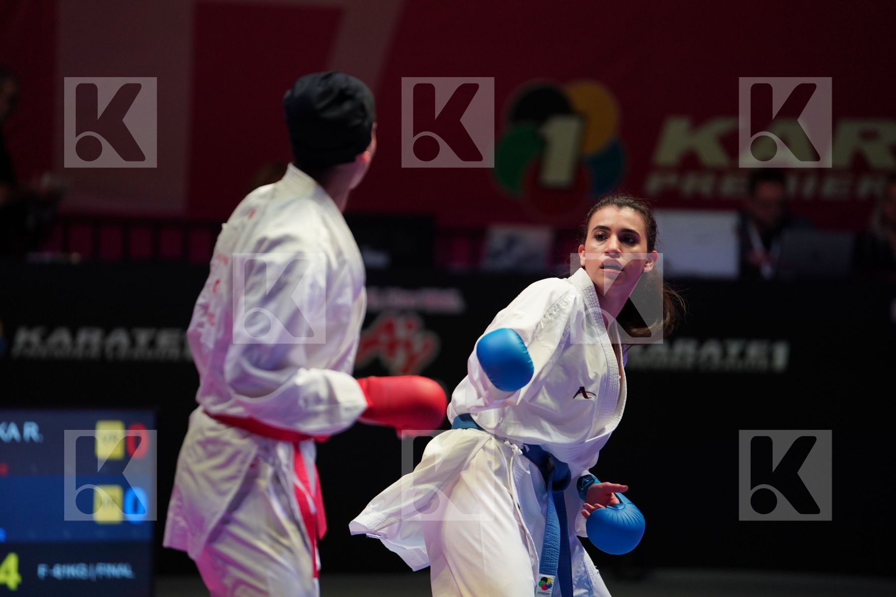 ALIPOURKESHKA ROZITA (IRAN KARATE FEDERATION) vs JUMAA HAYA (CANADA) in Senior Kumite -61 Kg - Gold bout