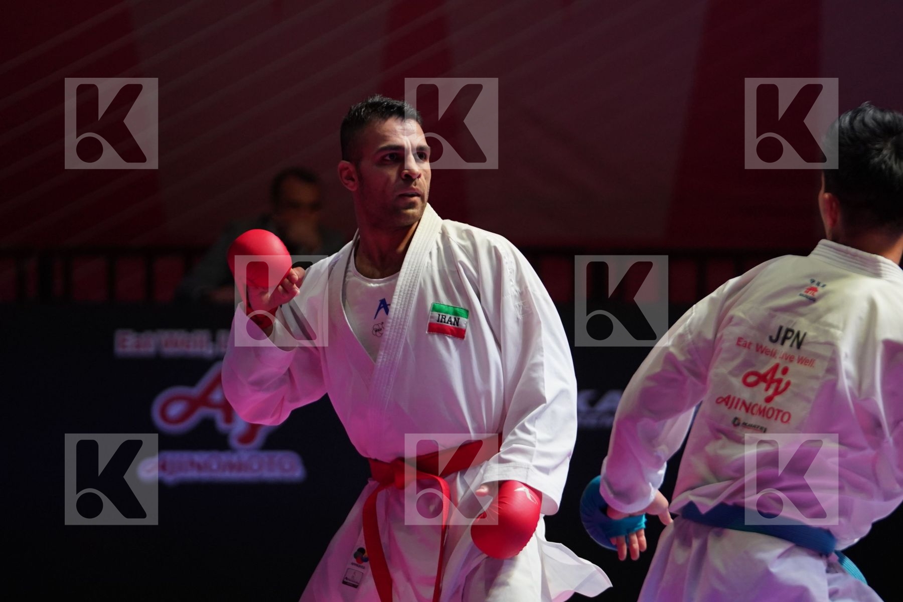 POORSHAB ZABIHOLLAH (IRAN) vs ARAGA RYUTARO (JAPAN) in Senior Kumite -84 Kg - Gold bout