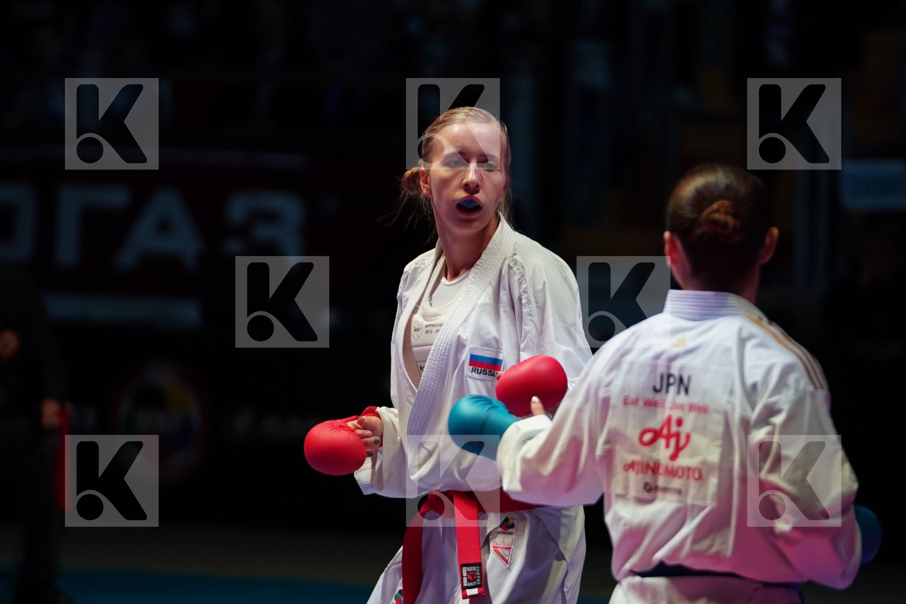 ZAYTSEVA IVANNA (RUSSIAN FEDERATION) vs UEKUSA AYUMI (JAPAN) in Senior Kumite 68+ Kg - Gold bout