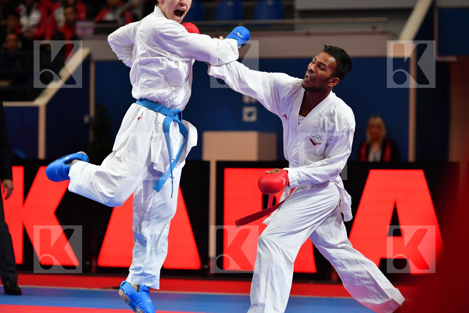 Kazakhstan Madera Andres Male kumite -67 kg Sagandykov Rinat Ven