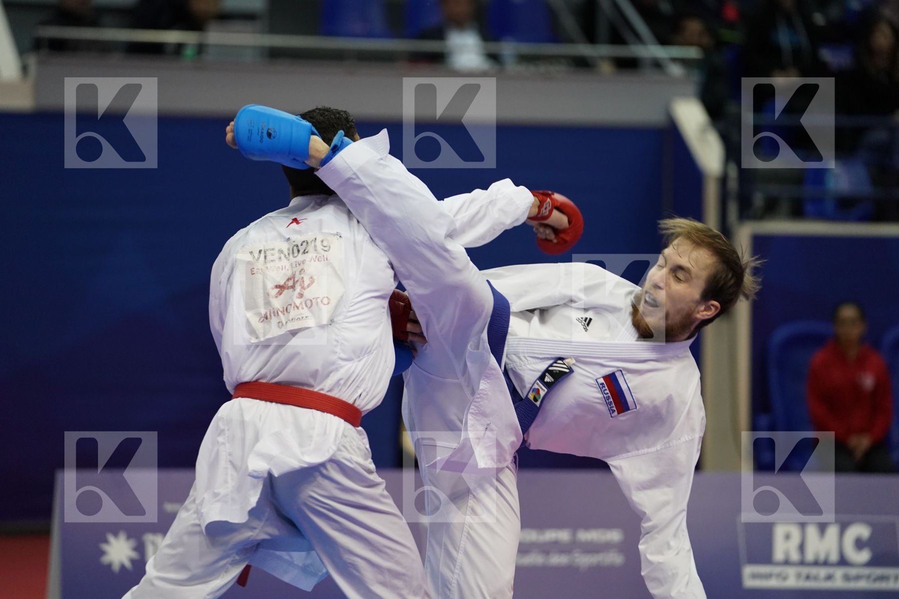 MAROCCOTINEZ JOVANNI (VENEZUELA) vs PLAKHUTIN EVGENY (RUSSIA) in Senior Kumite -60 Kg - Bronze bout