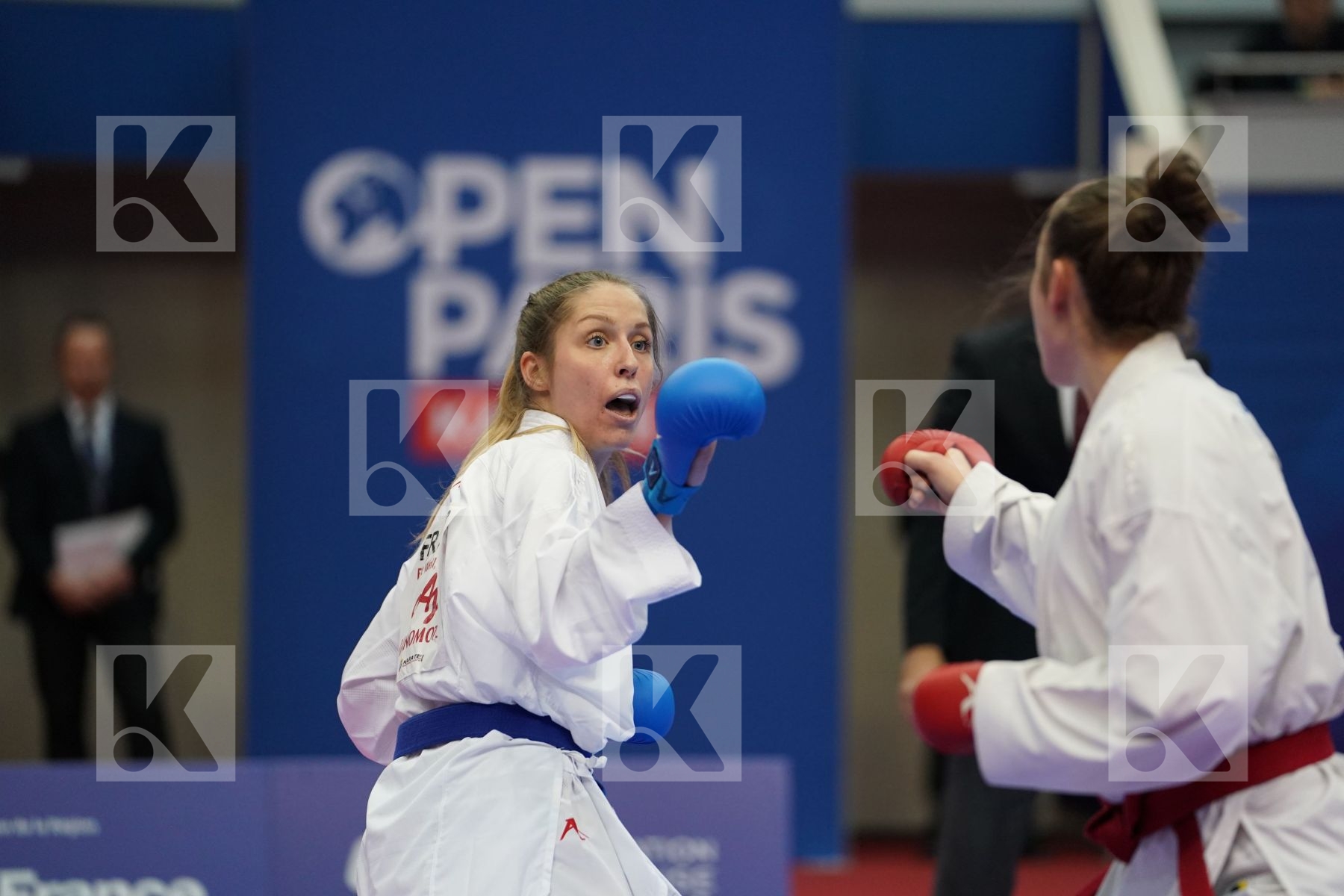 VASOVIC ANDRIJANA (SERBIA) vs SIVERT LAURA (FRANCE) in Senior Kumite Ð 61 Kg - Bronze bout