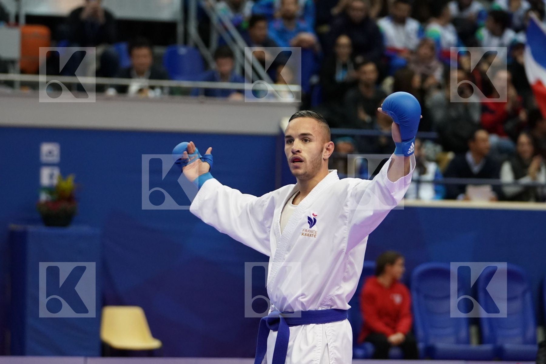 MAROCCOESCA LUCA (ITALY) vs DACOSTA STEVEN (FRANCE) in Senior Kumite -67 Kg - Gold bout