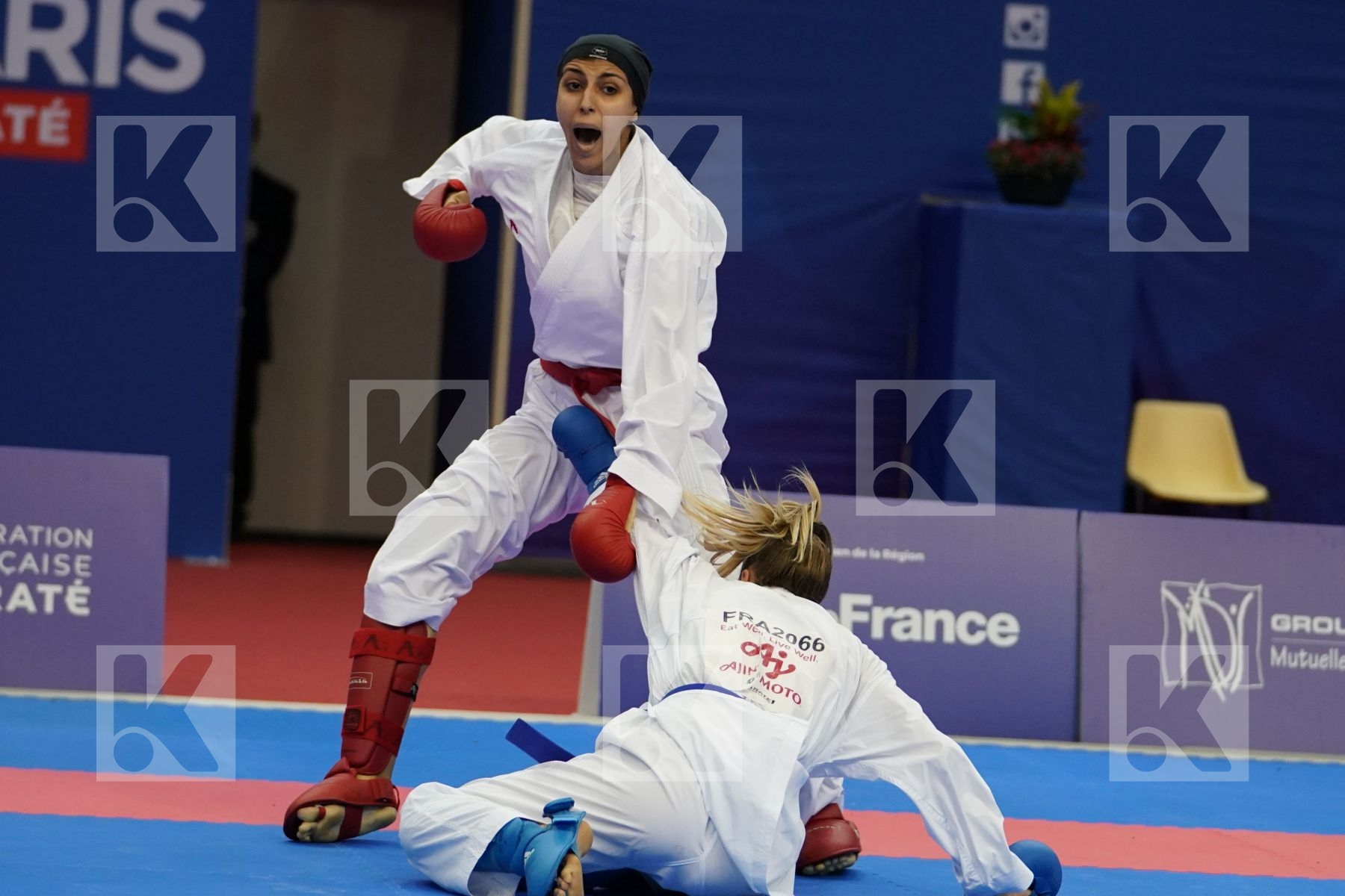 LOTFY GIANA (EGYPT) vs PHILIPPE GWENDOLINE (FRANCE) in Senior Kumite Ð 61 Kg - Gold bout