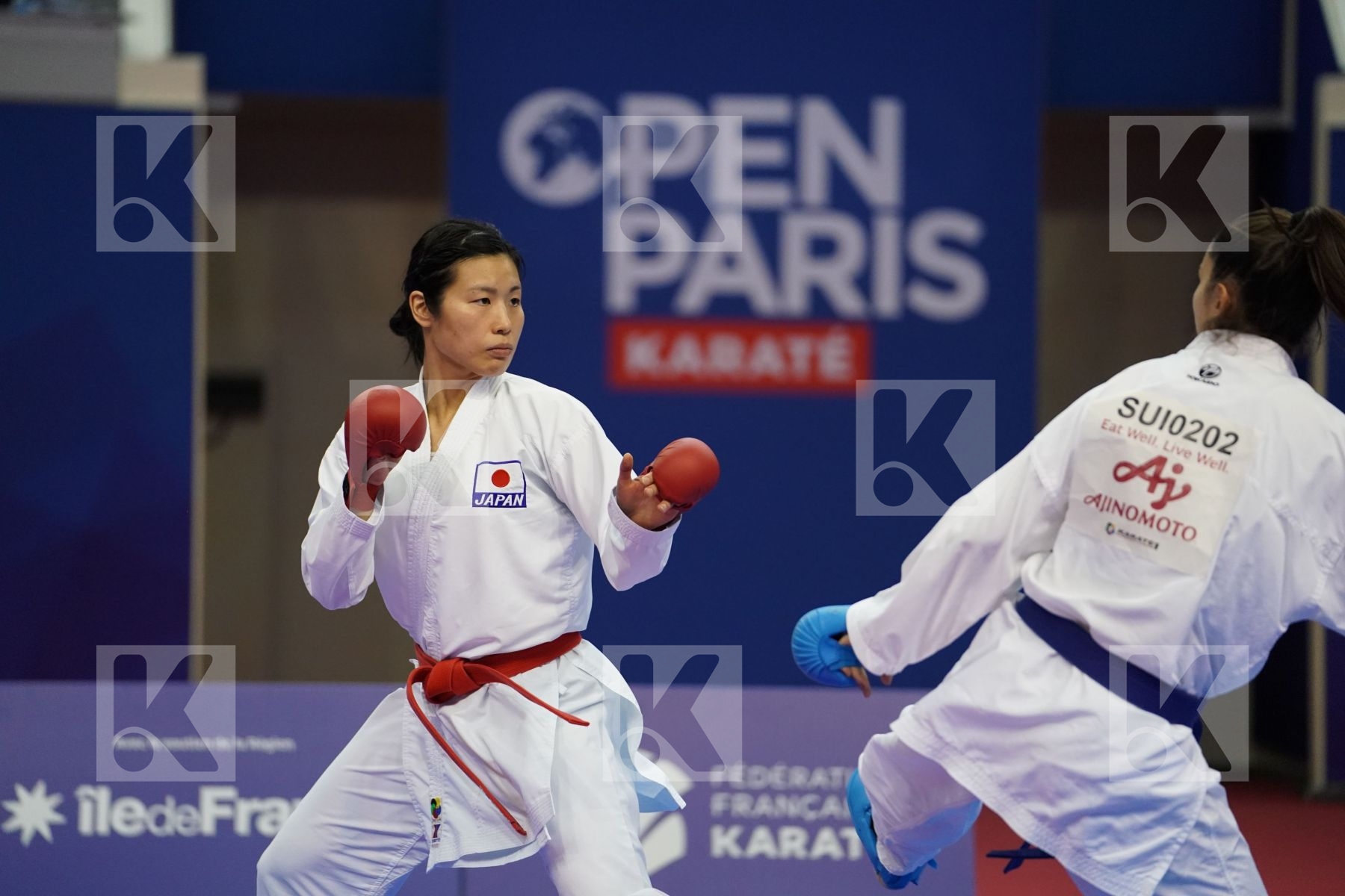 SOMEYA KAYO (JAPAN) vs QUIRICI ELENA (SWITZERLAND) in Senior Kumite Ð 68 Kg - Gold bout