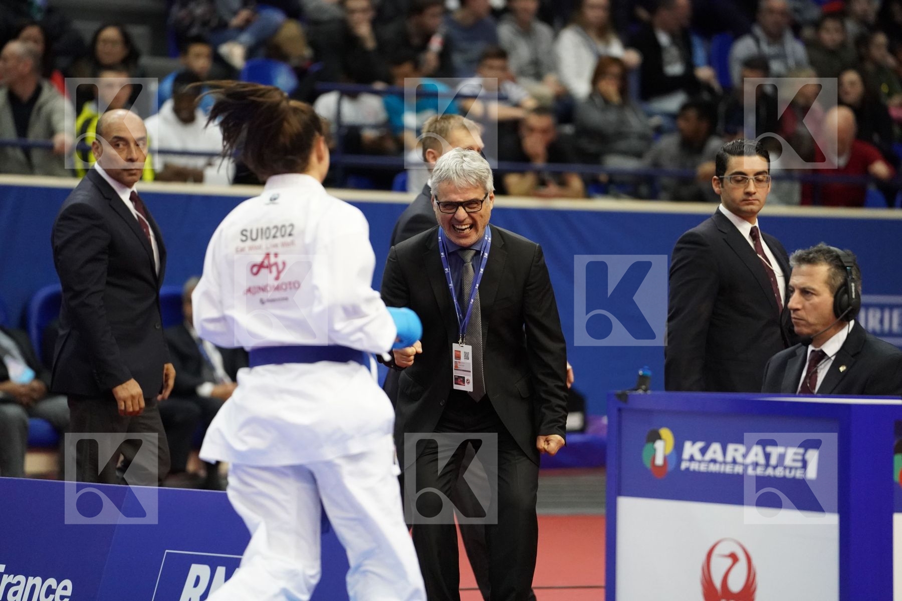 SOMEYA KAYO (JAPAN) vs QUIRICI ELENA (SWITZERLAND) in Senior Kumite Ð 68 Kg - Gold bout