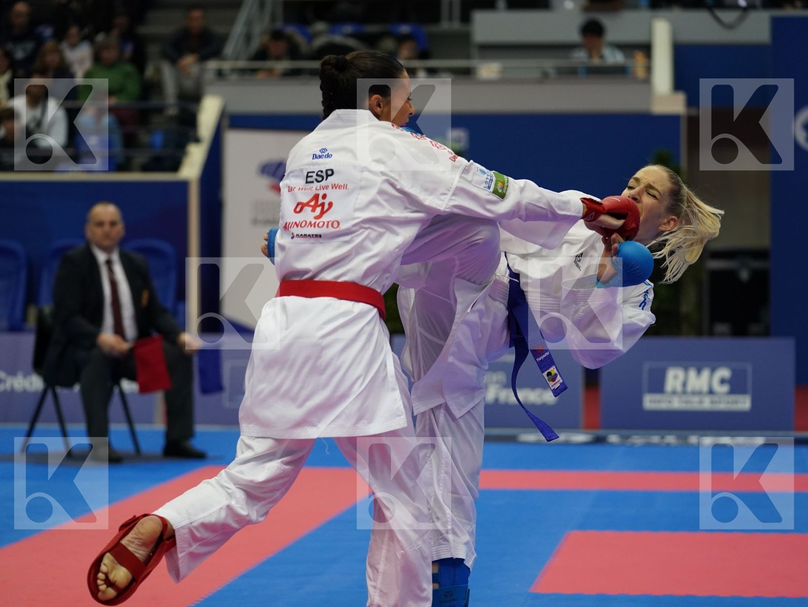 FERNANDEZ OSORIO CARLOTA (ESP) vs MESSERSCHMIDT JANA (GER) in Senior Kumite -55 Kg - Bronze bout