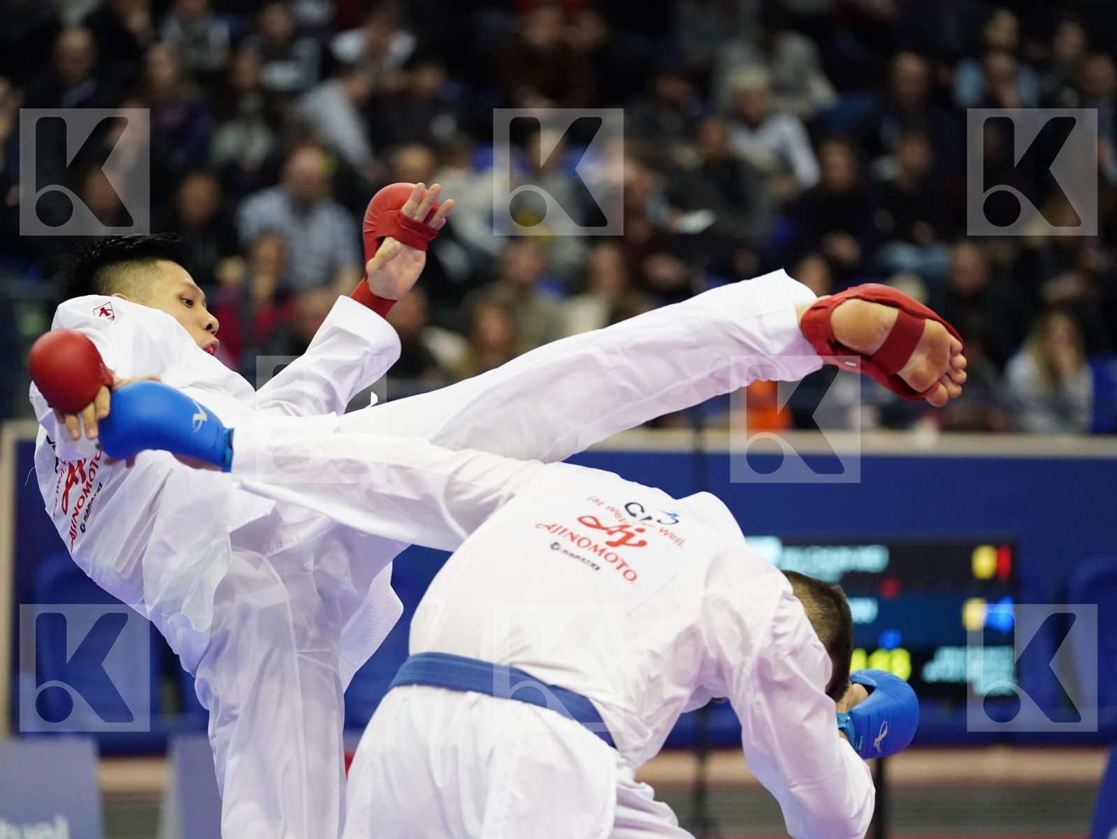 WU CHUN-WEI (CHINESE TAIPEI) vs KVESIC IVAN (CROATIA) in Senior Kumite -84 Kg - Bronze bout