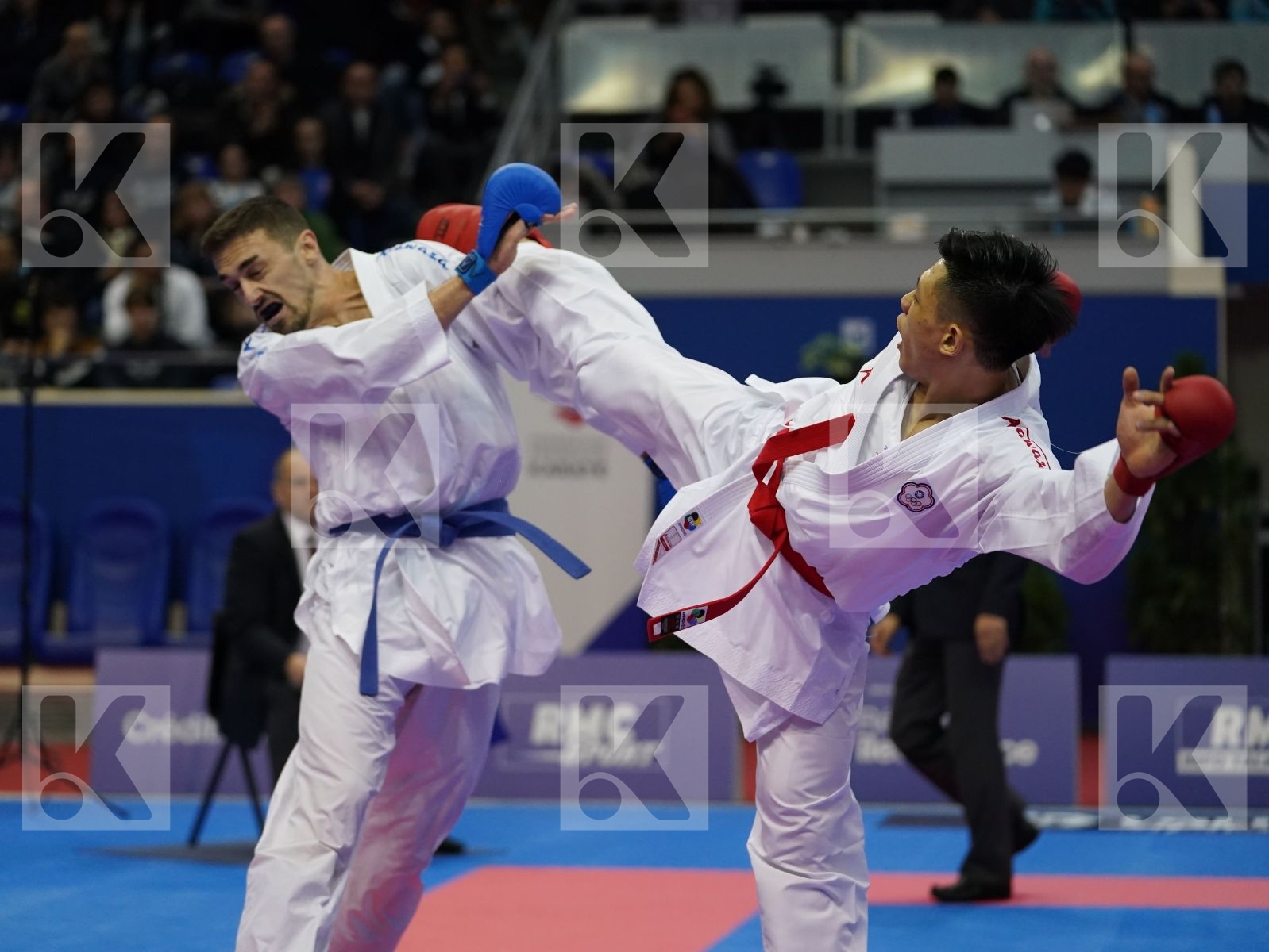 WU CHUN-WEI (CHINESE TAIPEI) vs KVESIC IVAN (CROATIA) in Senior Kumite -84 Kg - Bronze bout