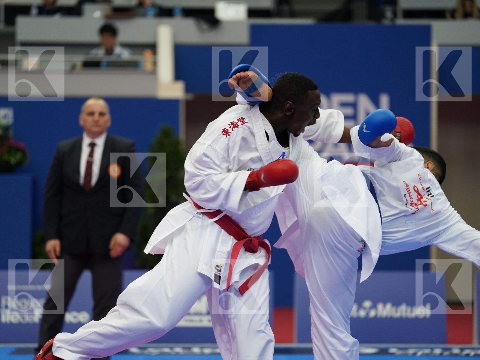 HAMEDI TAREG (SAUDI ARABIA) vs ABAZARI SALEH (IRAN) in Senior Kumite 84+ Kg - Bronze bout