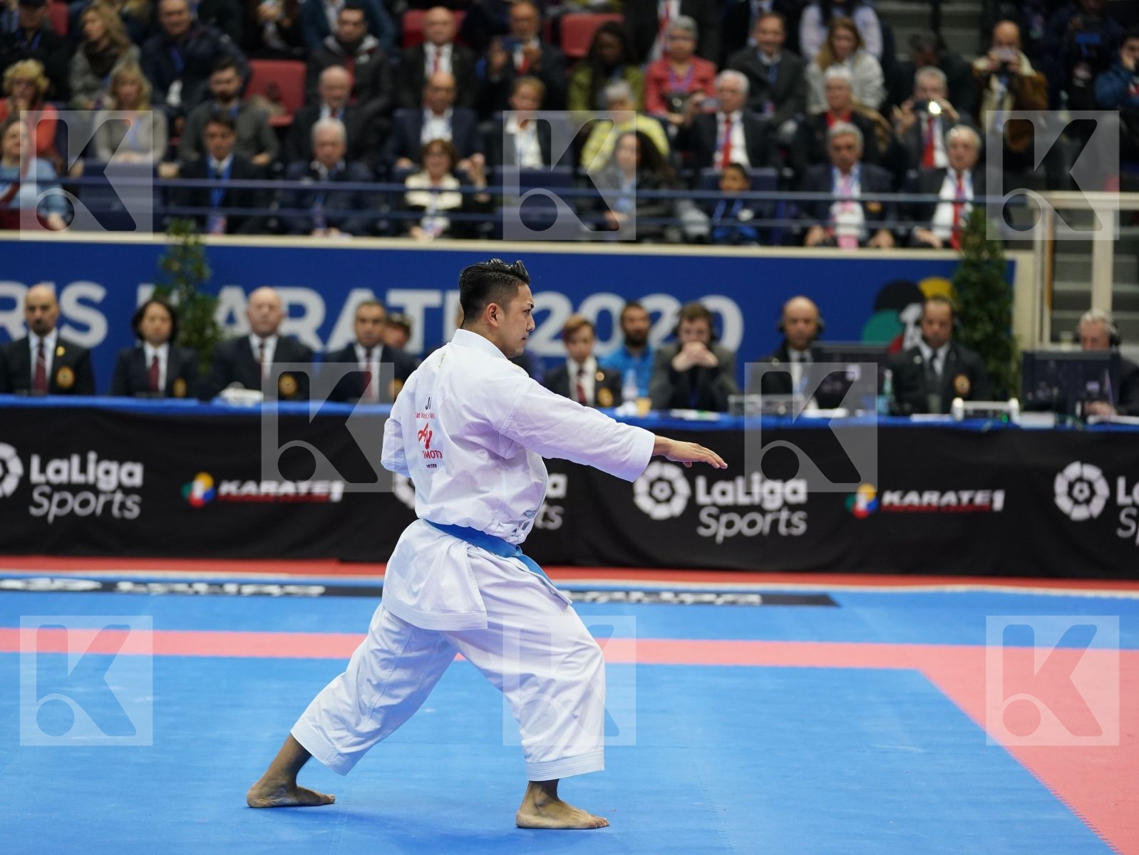 KIYUNA RYO (JAPAN) in Senior Male Kata - Gold bout