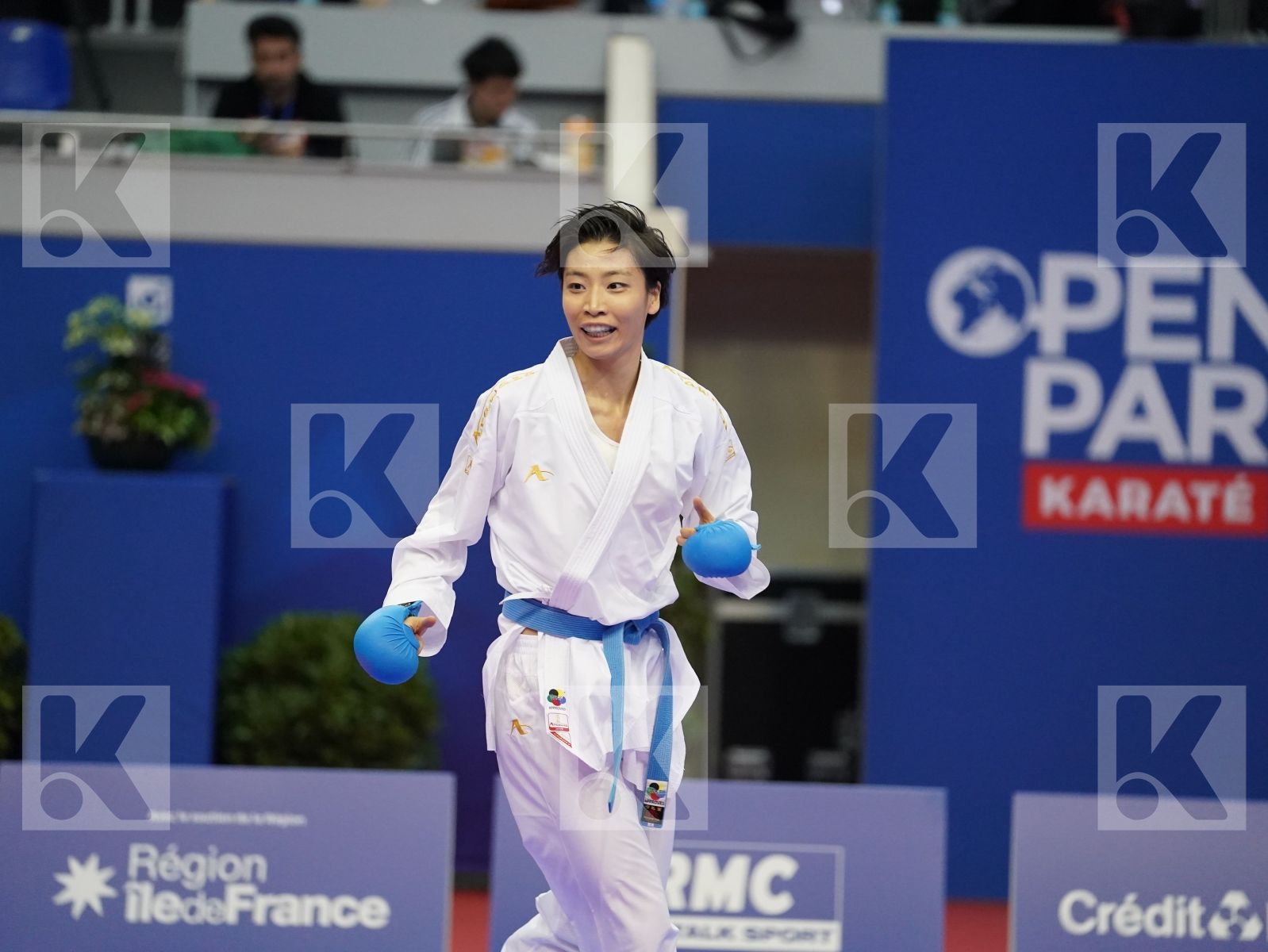 COBAN MERVE (TURKEY) vs YIN XIAOYAN (CHINA) in Senior Kumite -61 Kg - Gold bout