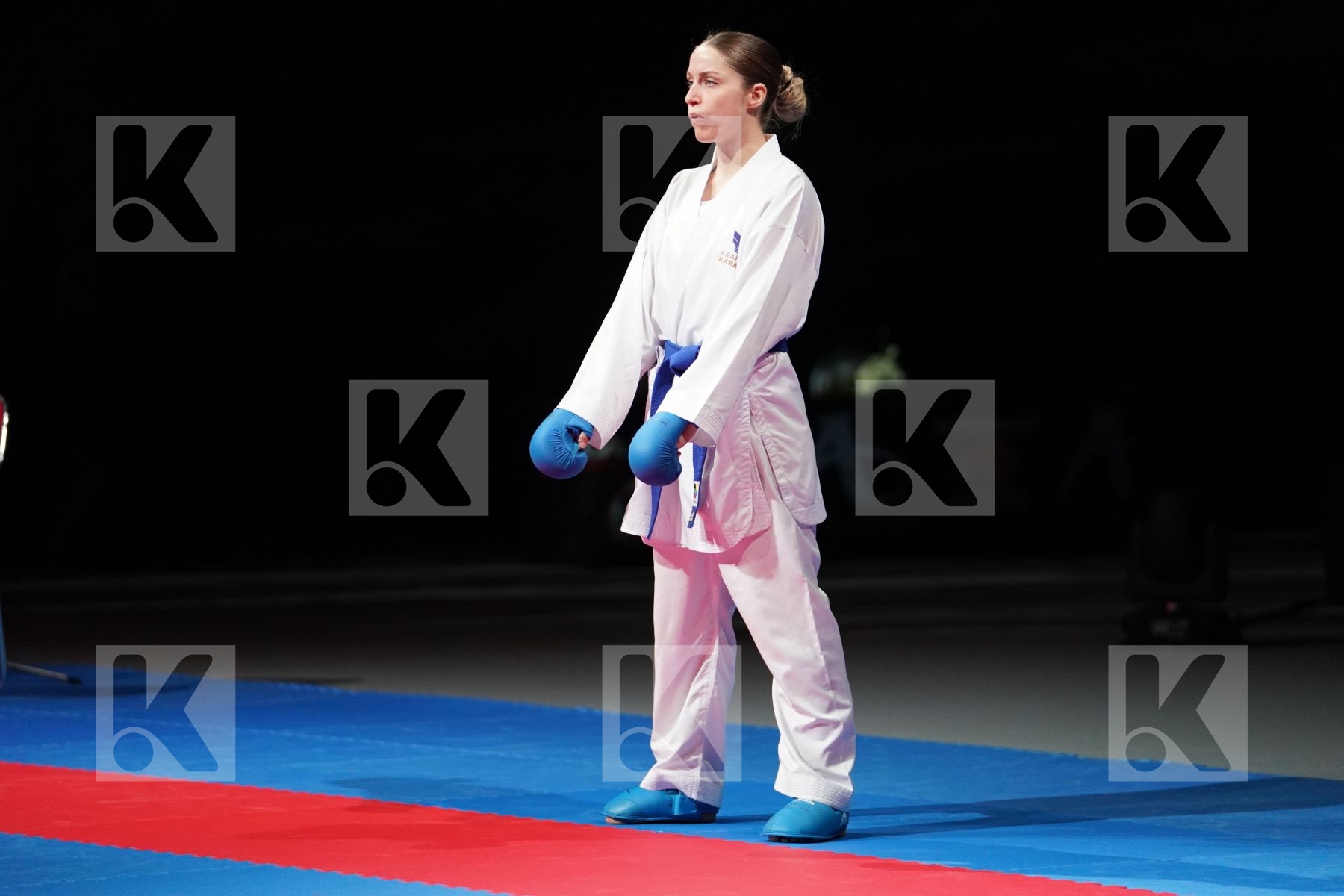 SOMEYA MAYUMI (JAPAN) VS SIVERT LAURA (FRANCE) in Senior Kumite -61 Kg - Bronze bout