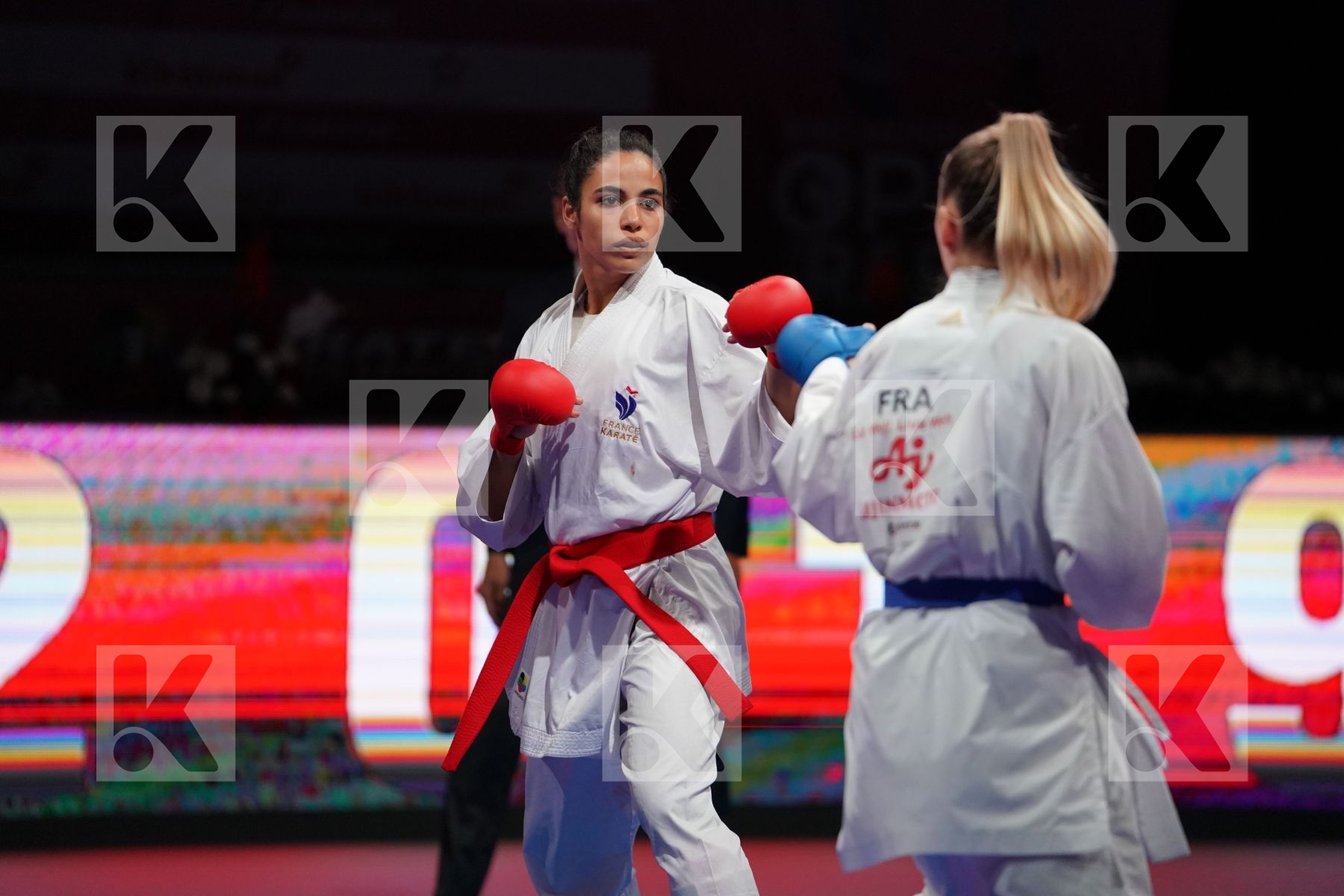 HEURTAULT LEILA (FRANCE) VS PHILIPPE GWENDOLINE (FRANCE) in Senior Kumite -61 Kg - Bronze bout