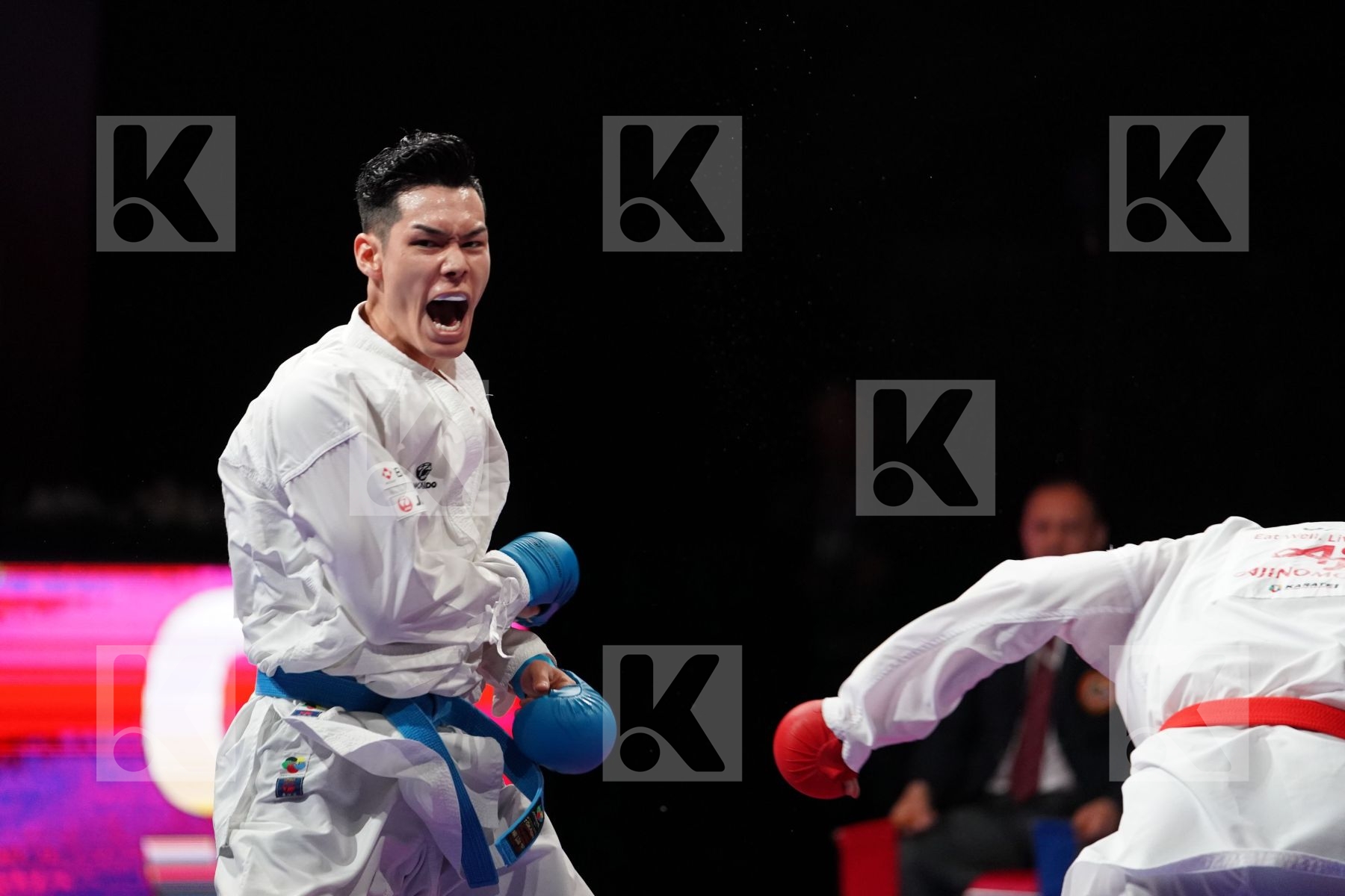 NAKAMURA RYOTA (JAPAN) VS NISHIMURA KEN (JAPAN) in Senior Kumite -75 Kg - Bronze bout