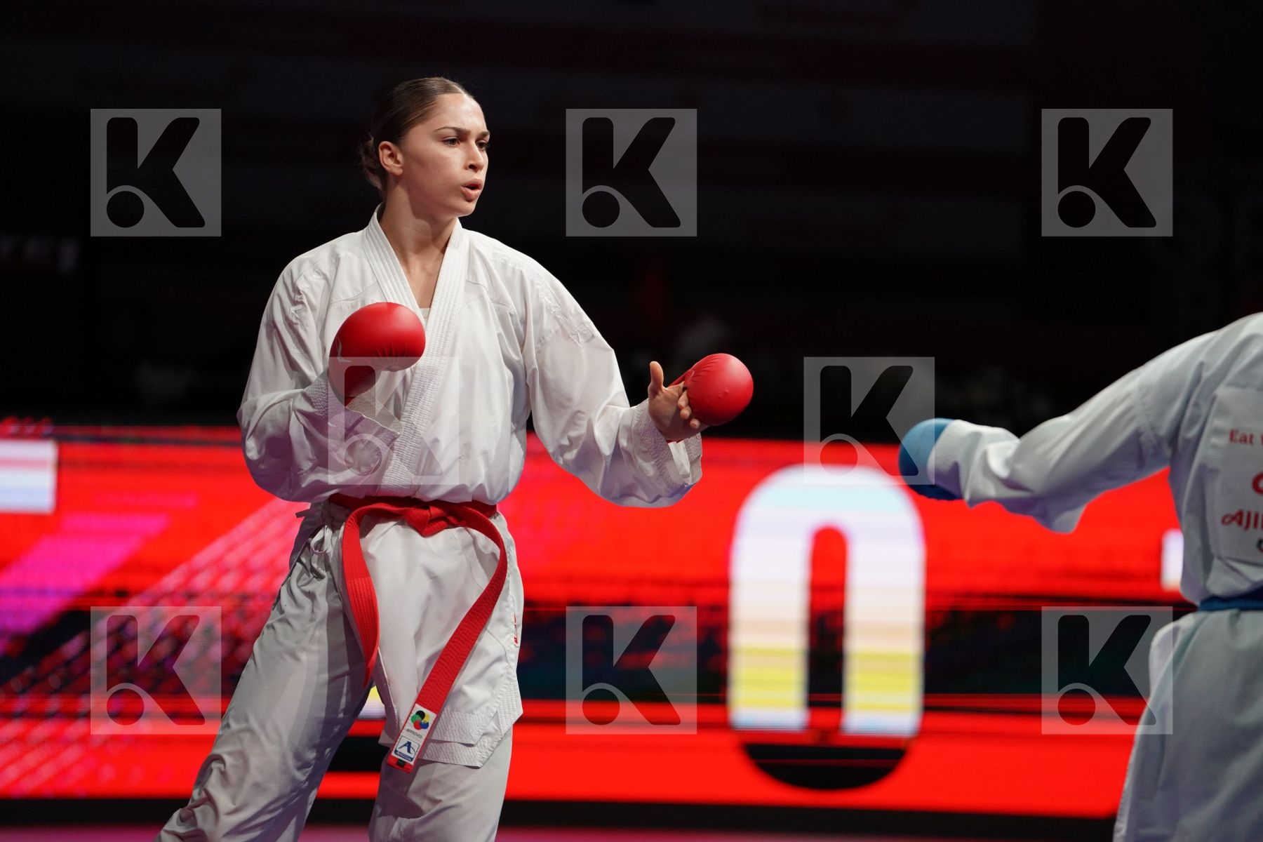BRATIC MELISSA (CANADA) VS SOMEYA KAYO (JAPAN) in Senior Kumite -68 Kg - Bronze bout